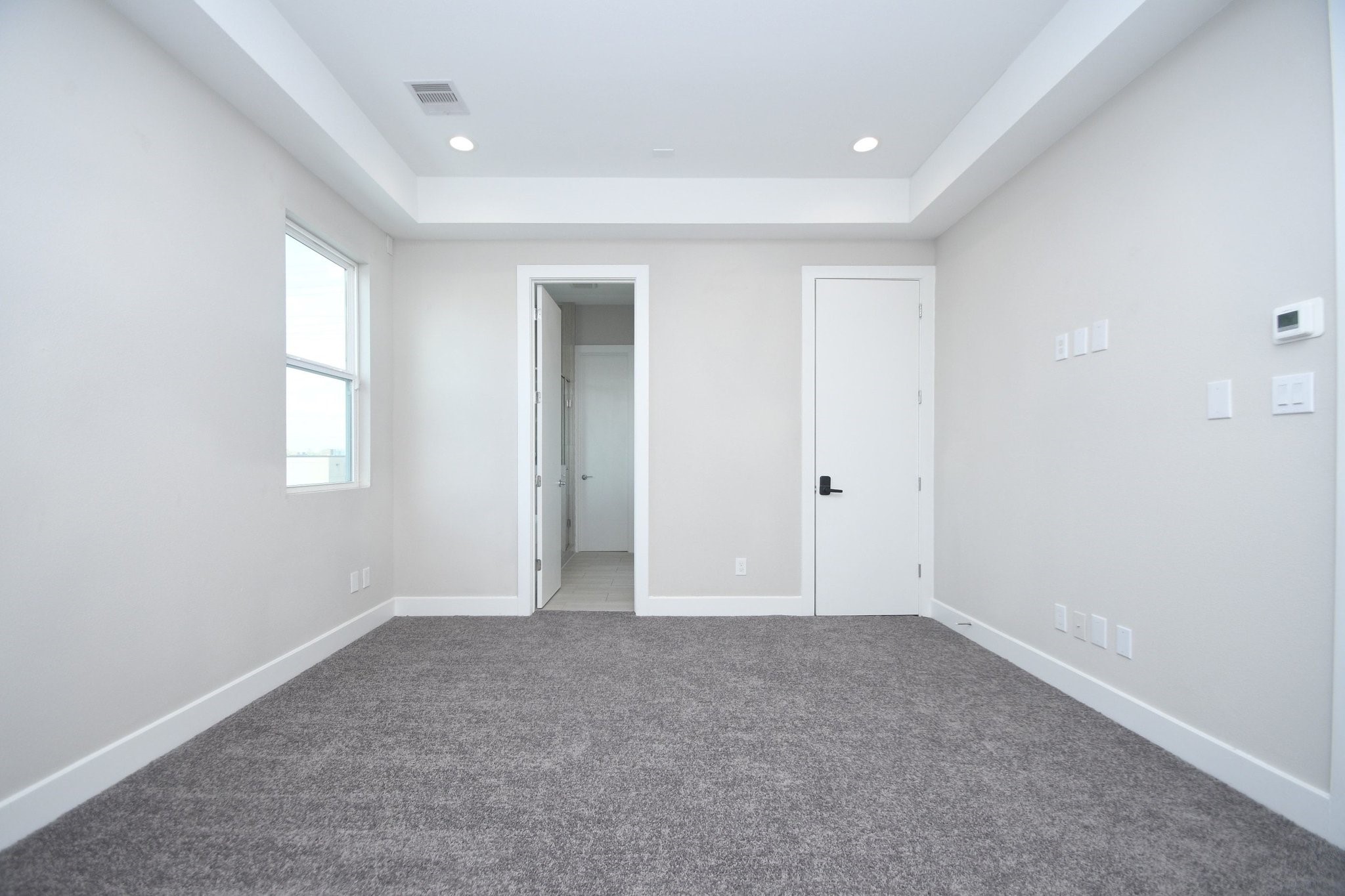 5904 Gardendale Drive B Property Photo 29