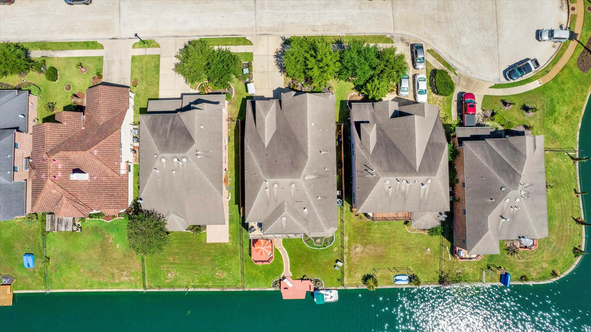 18011 Darling Point Court Property Photo 6
