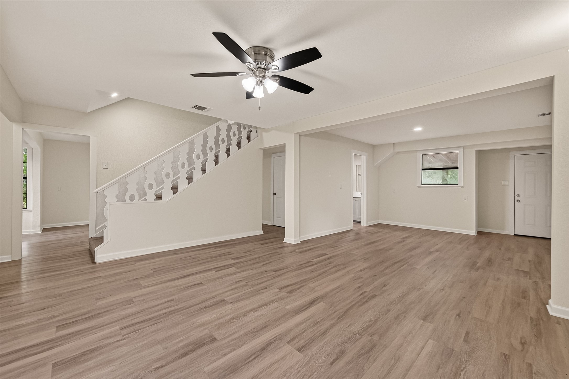 2103 Bayou Drive Property Photo 7