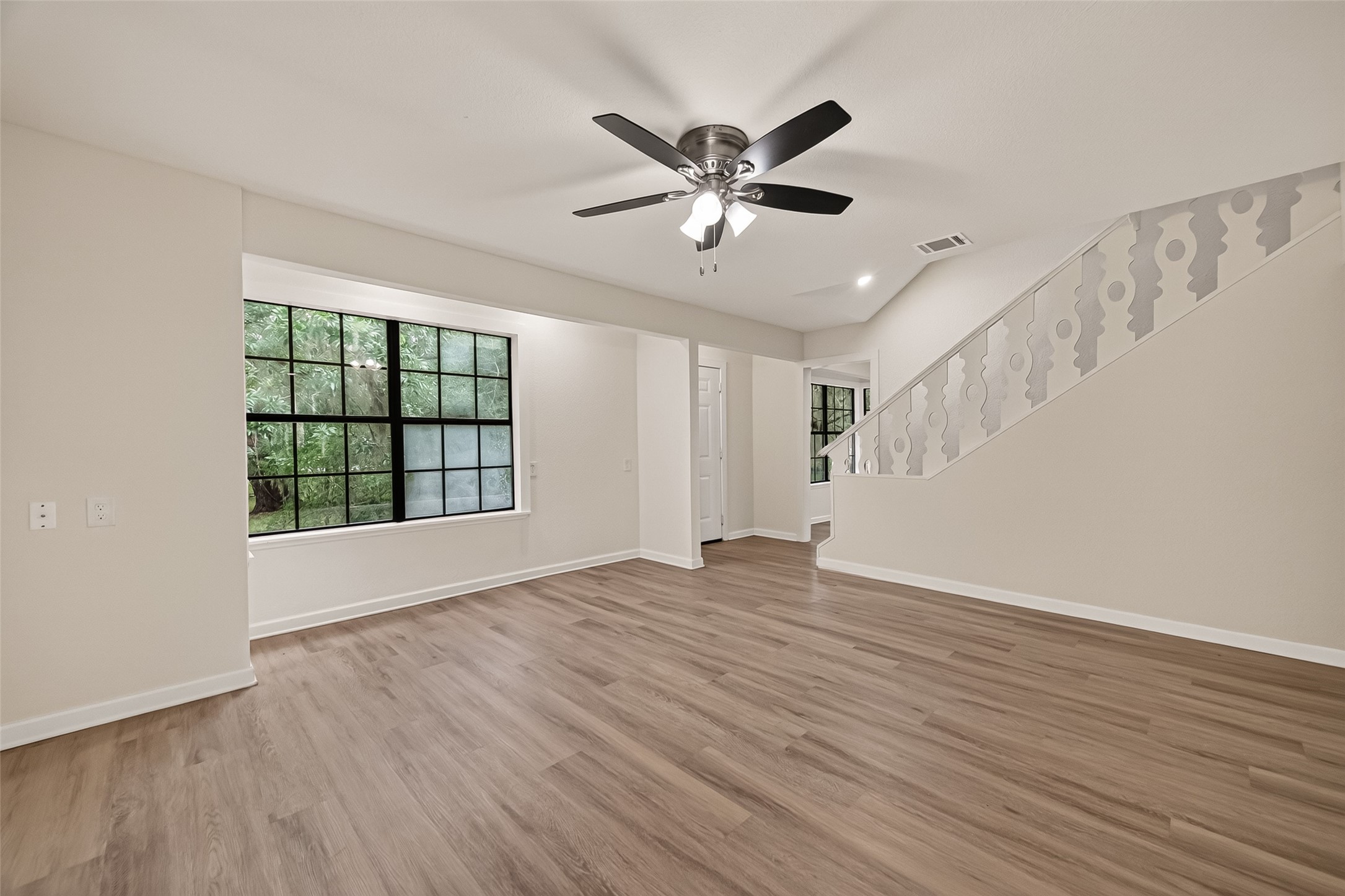 2103 Bayou Drive Property Photo 8