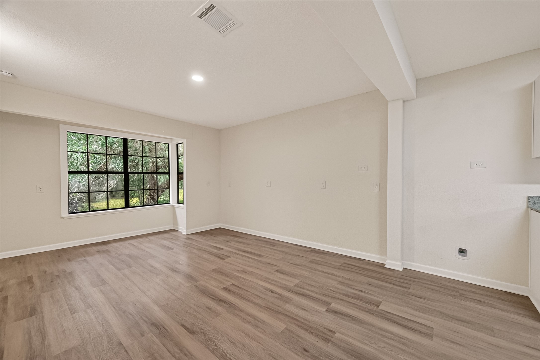 2103 Bayou Drive Property Photo 13
