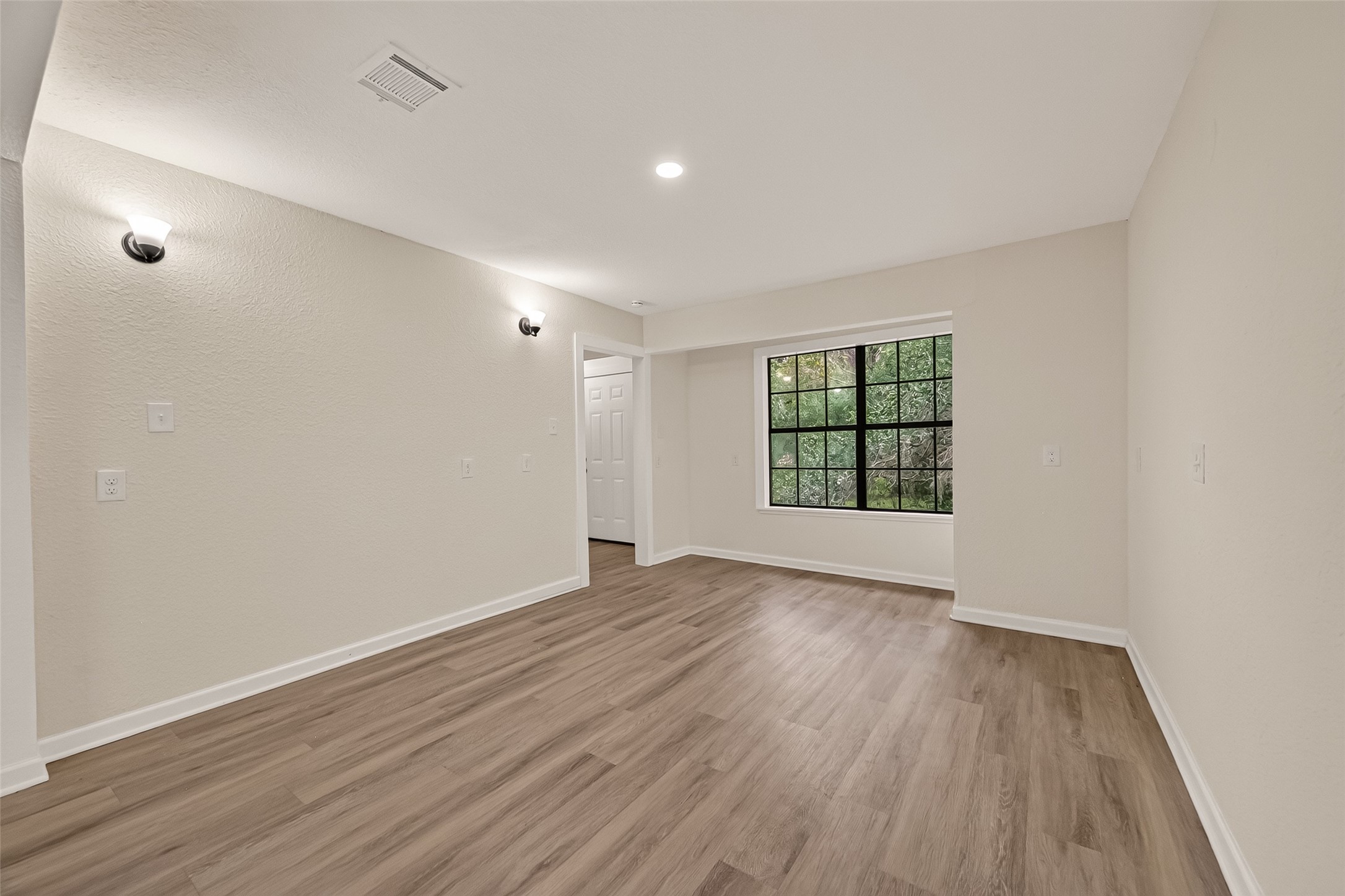 2103 Bayou Drive Property Photo 14