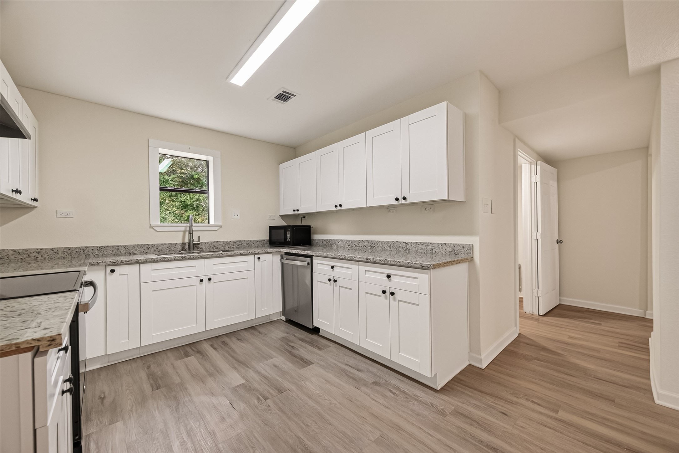 2103 Bayou Drive Property Photo 18