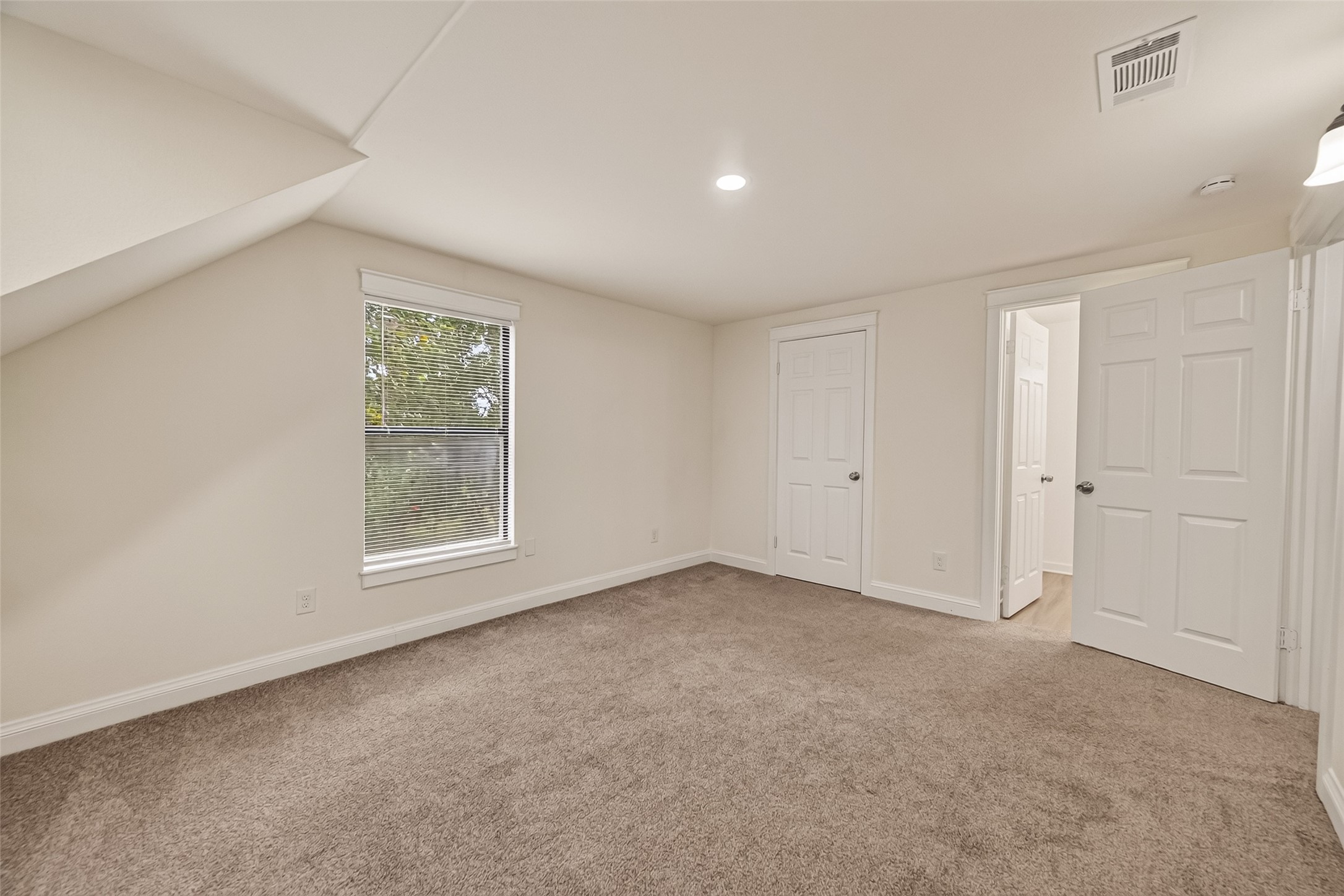 2103 Bayou Drive Property Photo 38