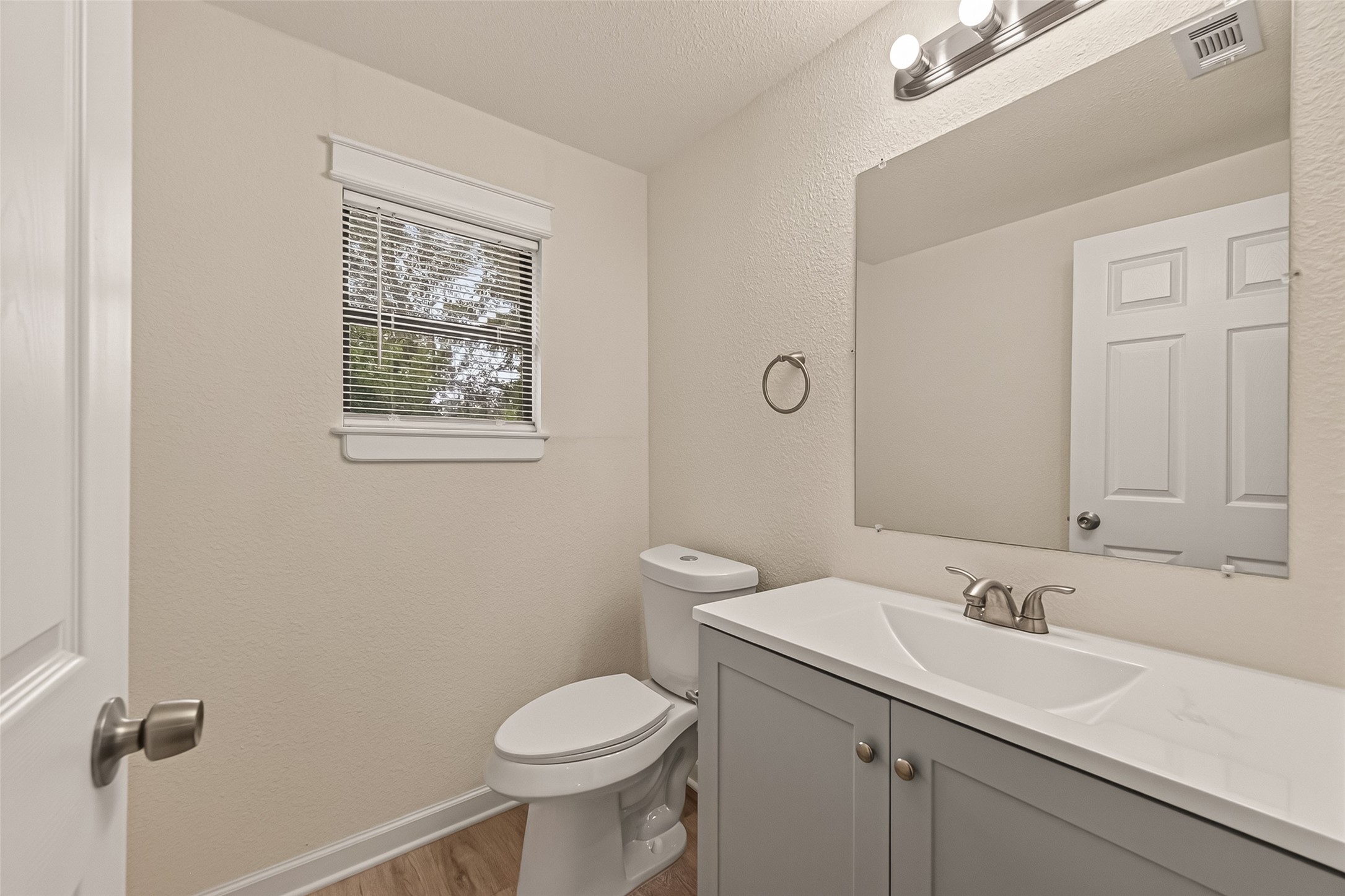 2103 Bayou Drive Property Photo 39