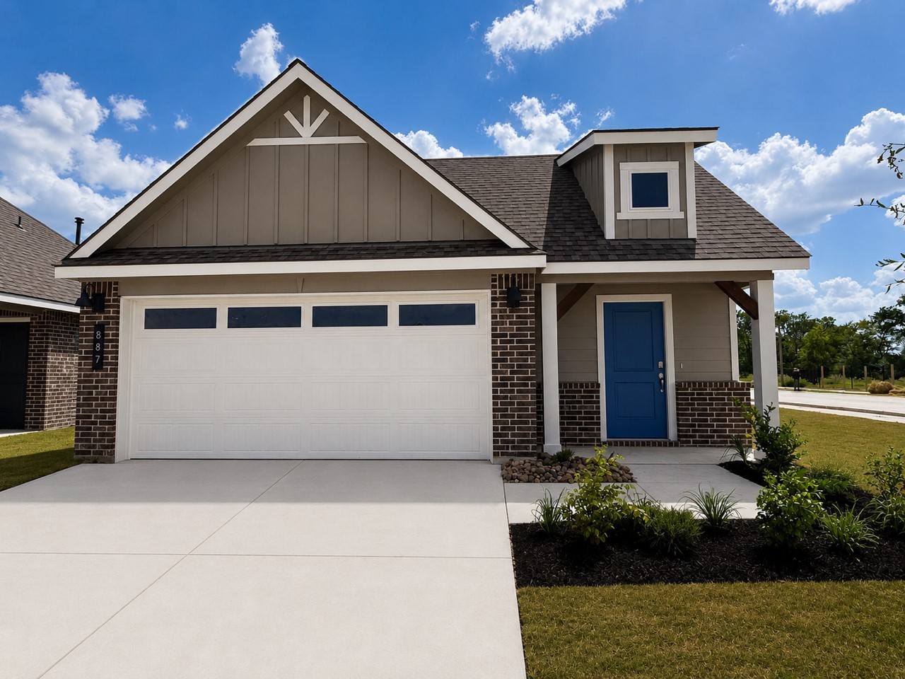 887 Lady Bird Lane Property Photo