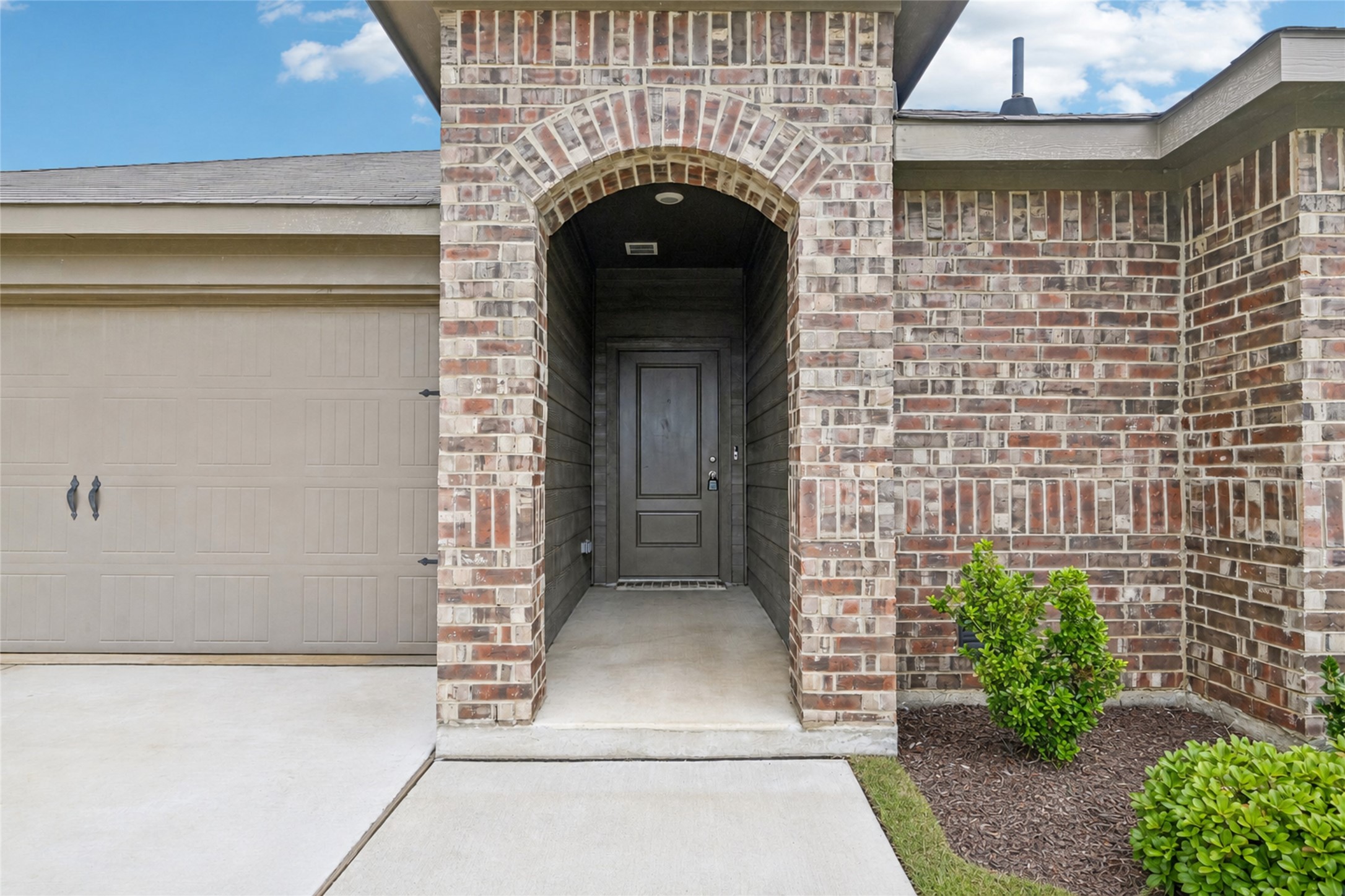 1015 Serena Drive Property Photo 9