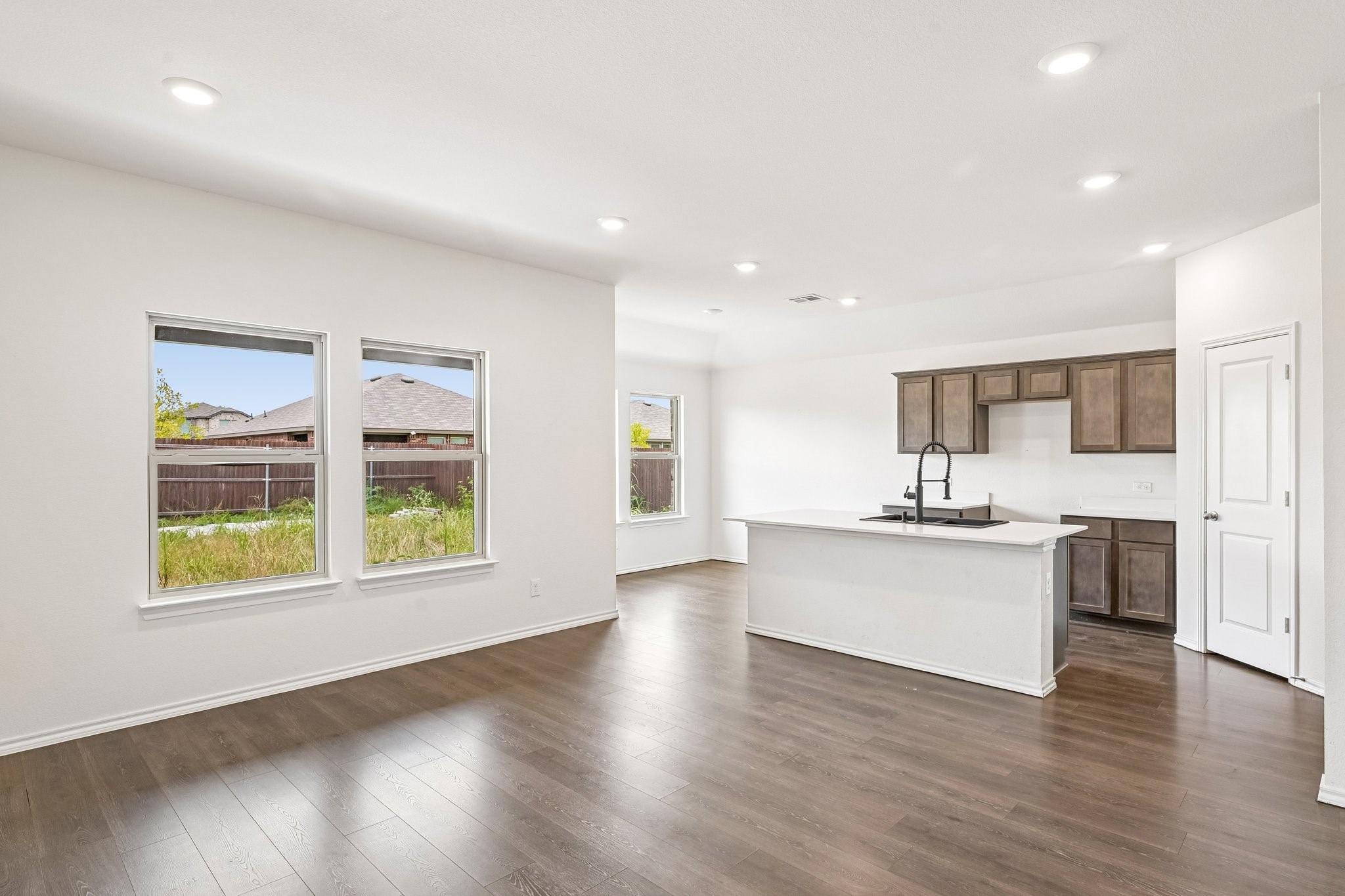 1015 Serena Drive Property Photo 25