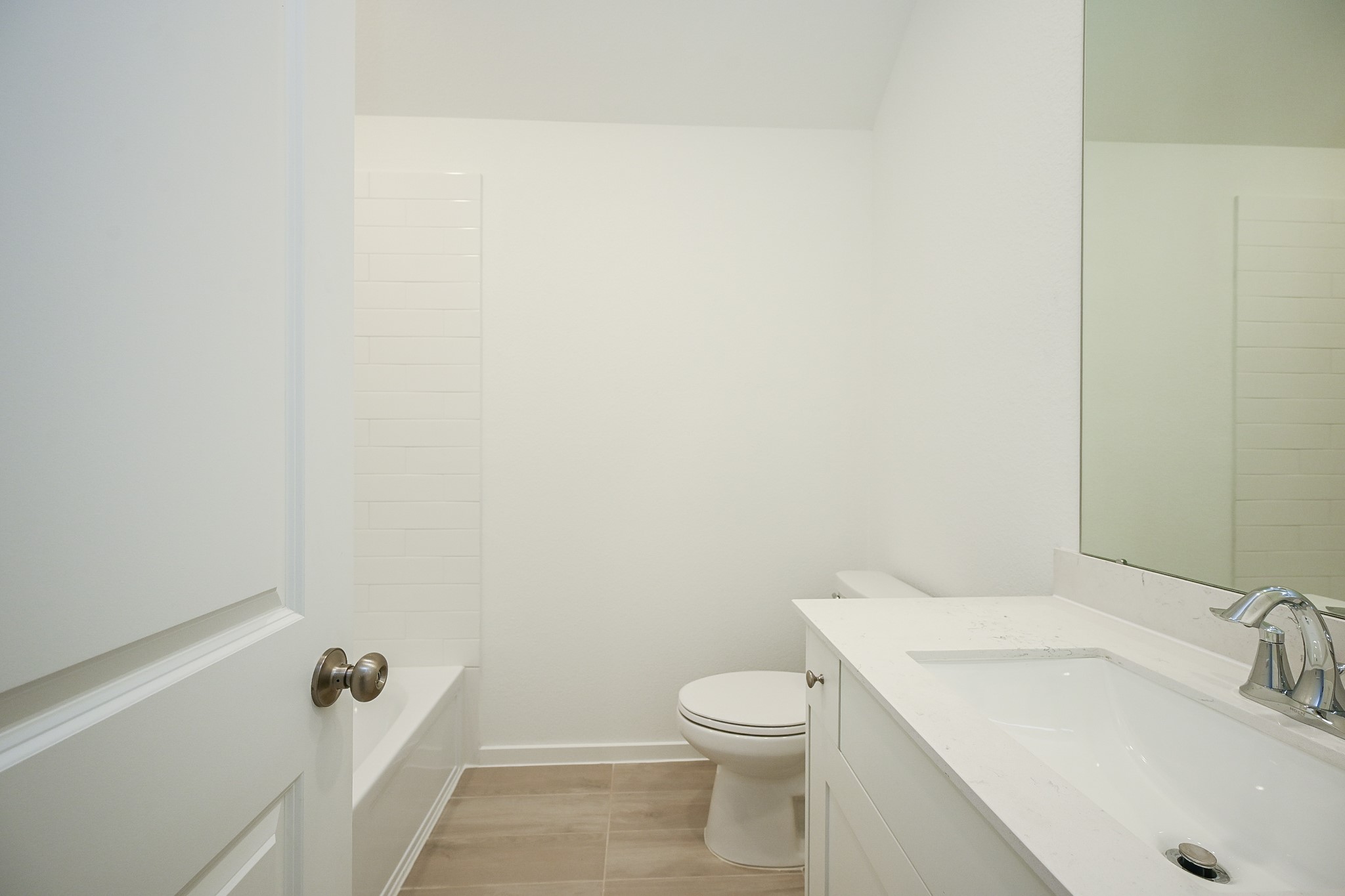 26811 Tree Mallow Drive Property Photo 8