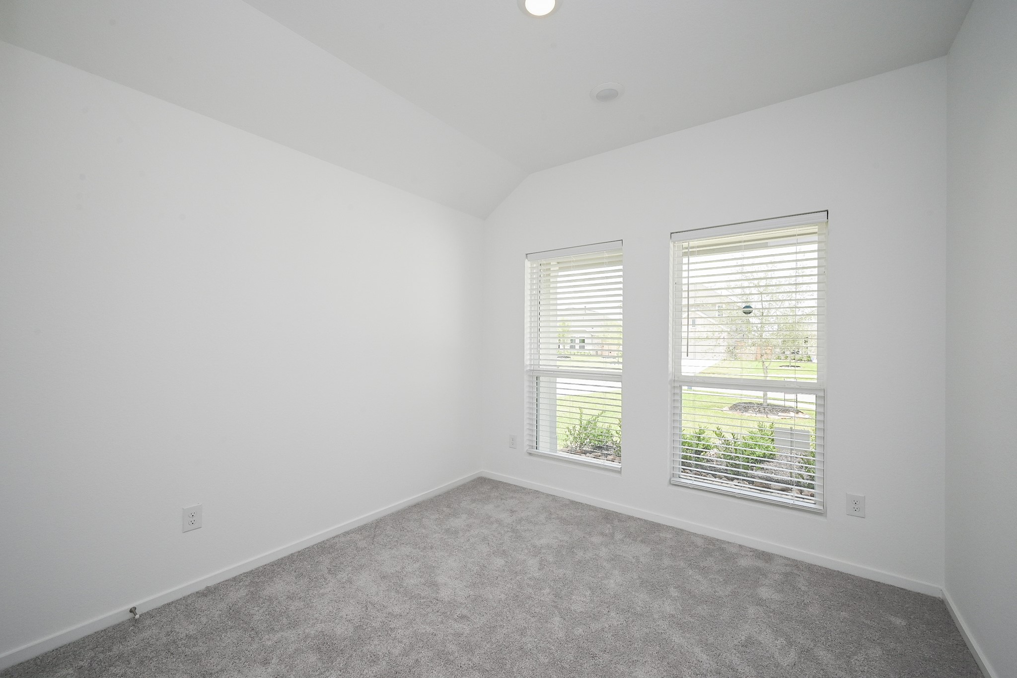 26811 Tree Mallow Drive Property Photo 10