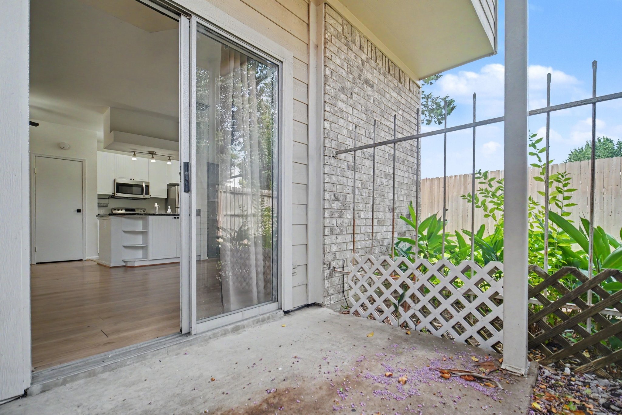7575 Cambridge Street 3305 Property Photo 10