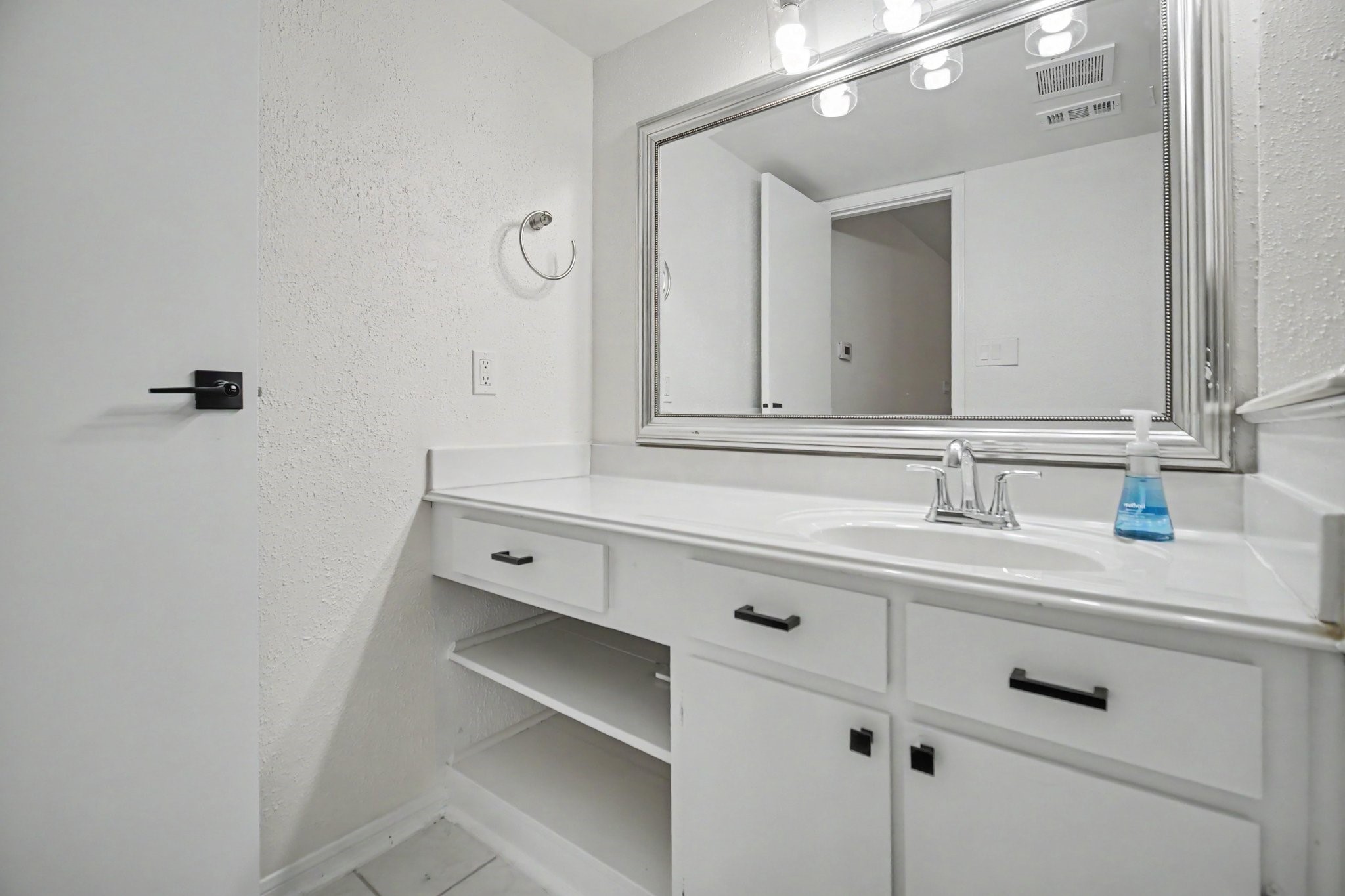 7575 Cambridge Street 3305 Property Photo 16