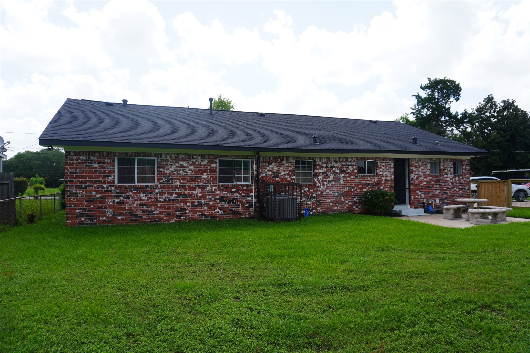8418 Colonial Lane Lane Property Photo 28