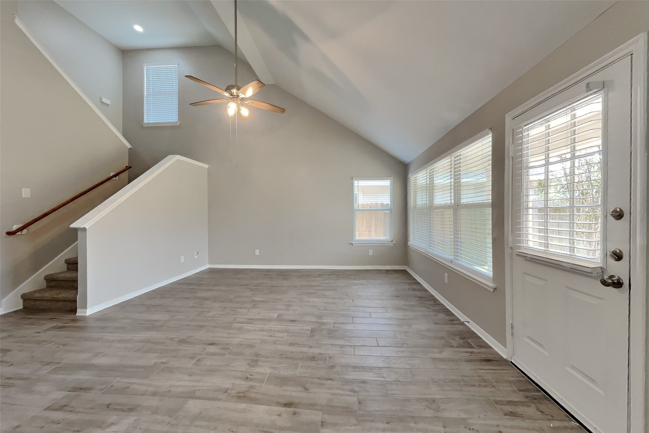 3431 W Rainmill Drive Property Photo 5