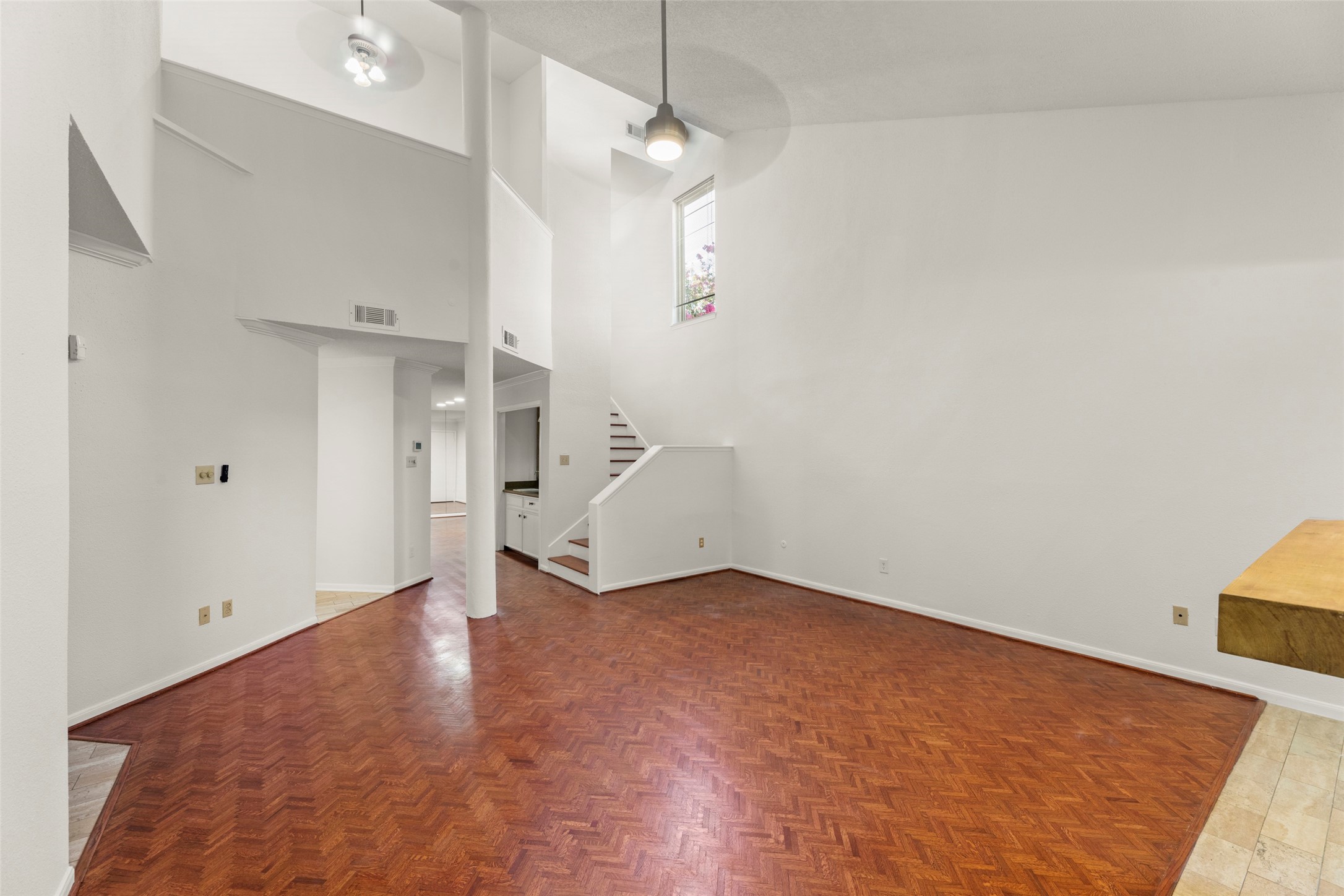 2602 Rice Boulevard Property Photo 8