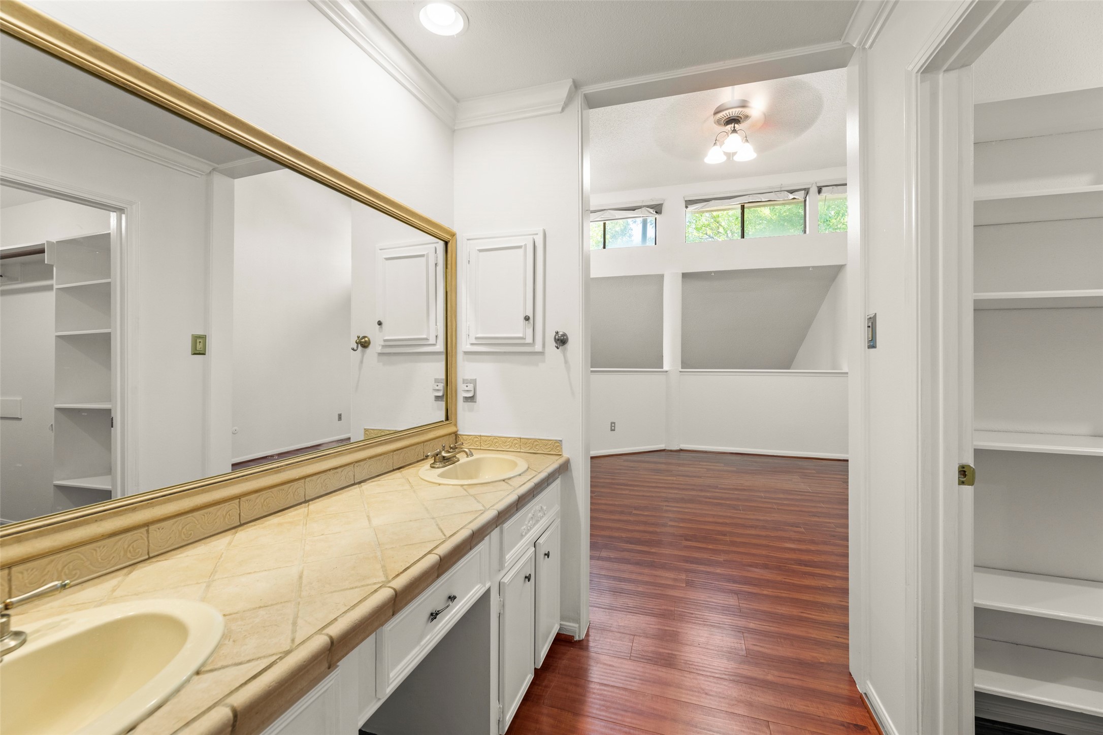2602 Rice Boulevard Property Photo 15