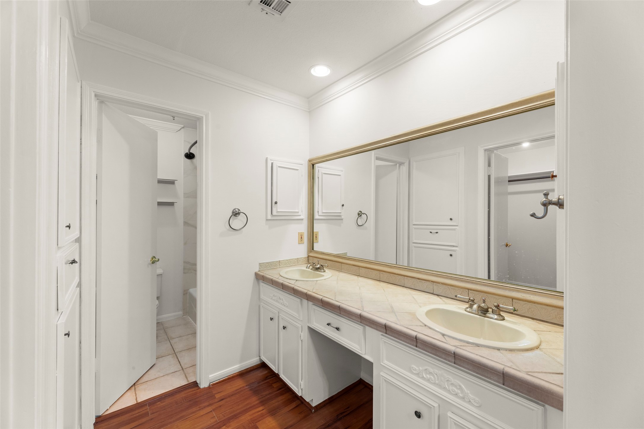 2602 Rice Boulevard Property Photo 25
