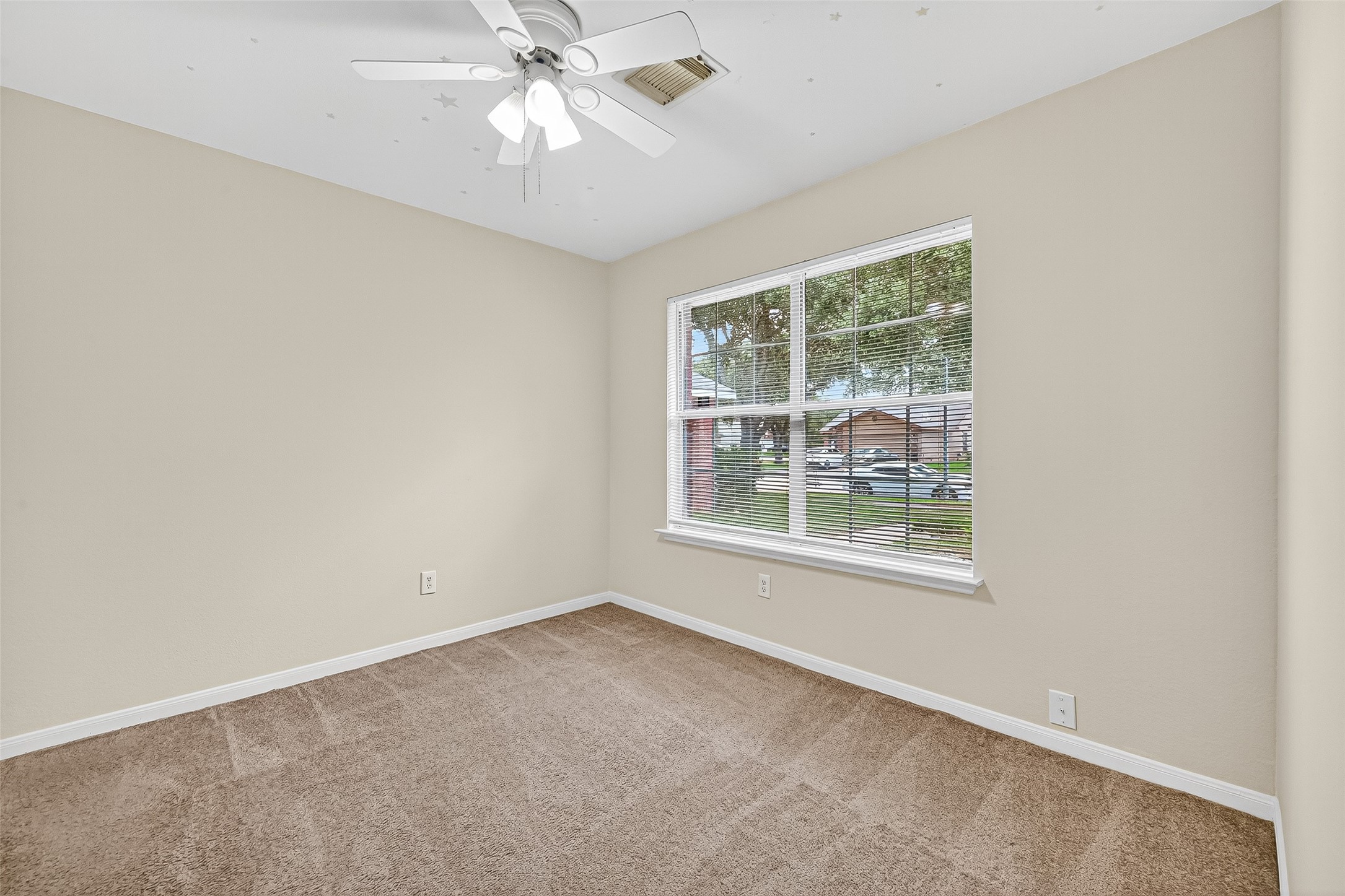 8414 Dovecott Lane Property Photo 23