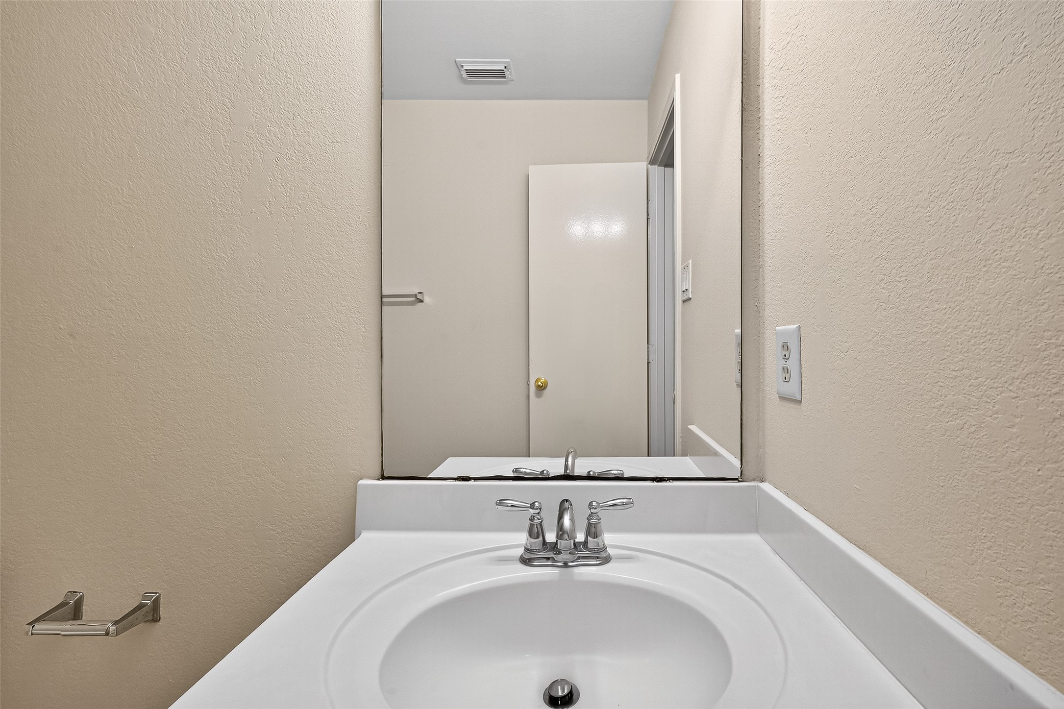 8414 Dovecott Lane Property Photo 27