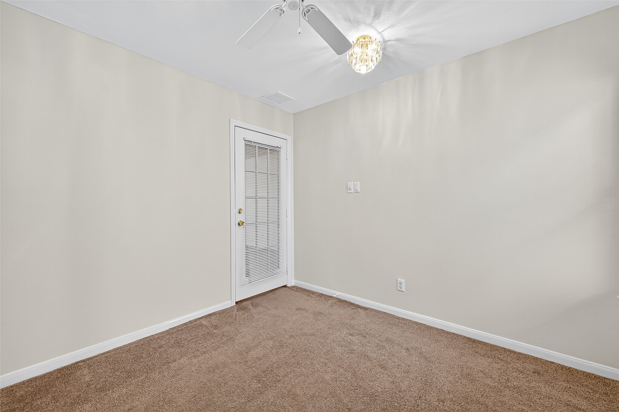 8414 Dovecott Lane Property Photo 28