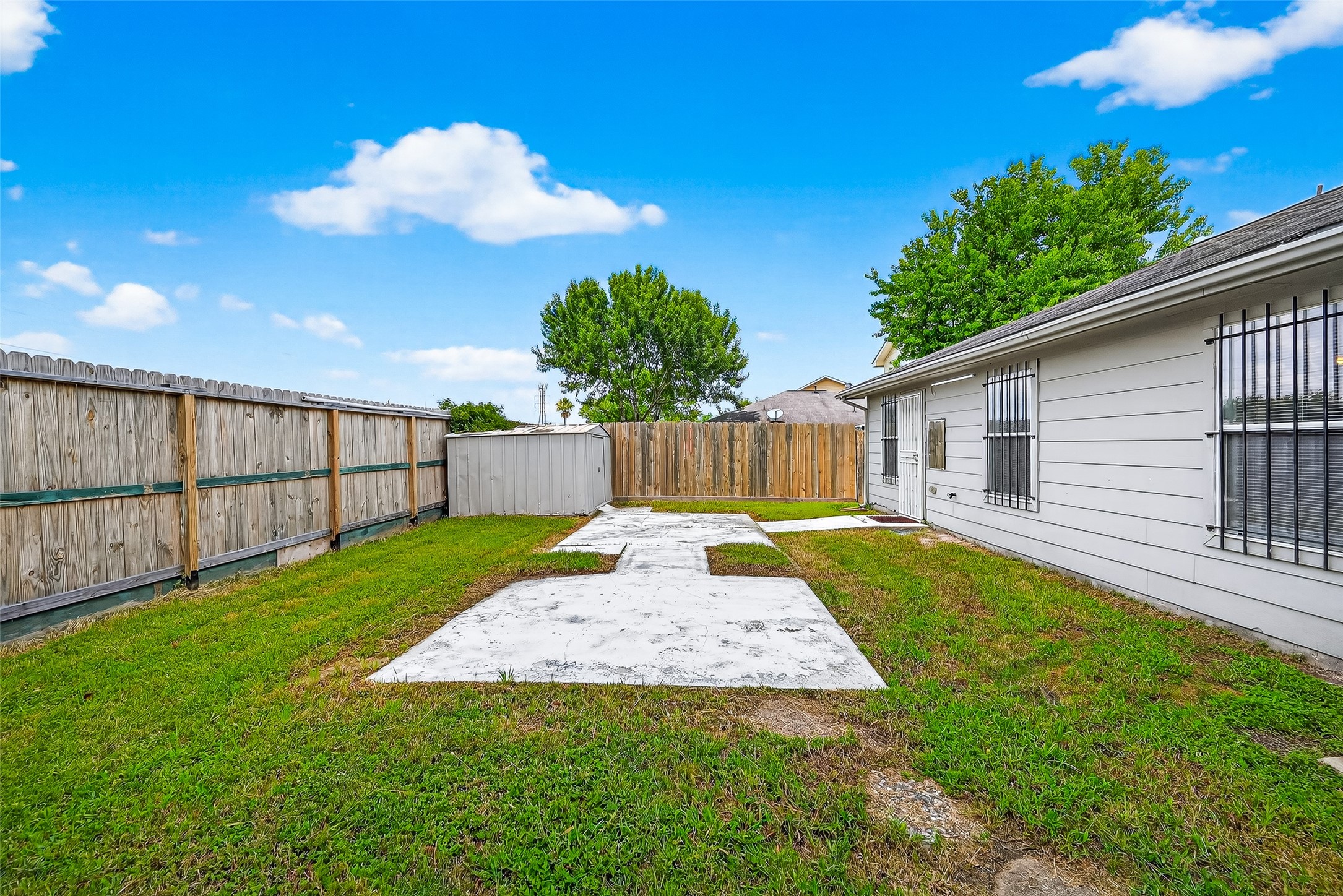 8414 Dovecott Lane Property Photo 40