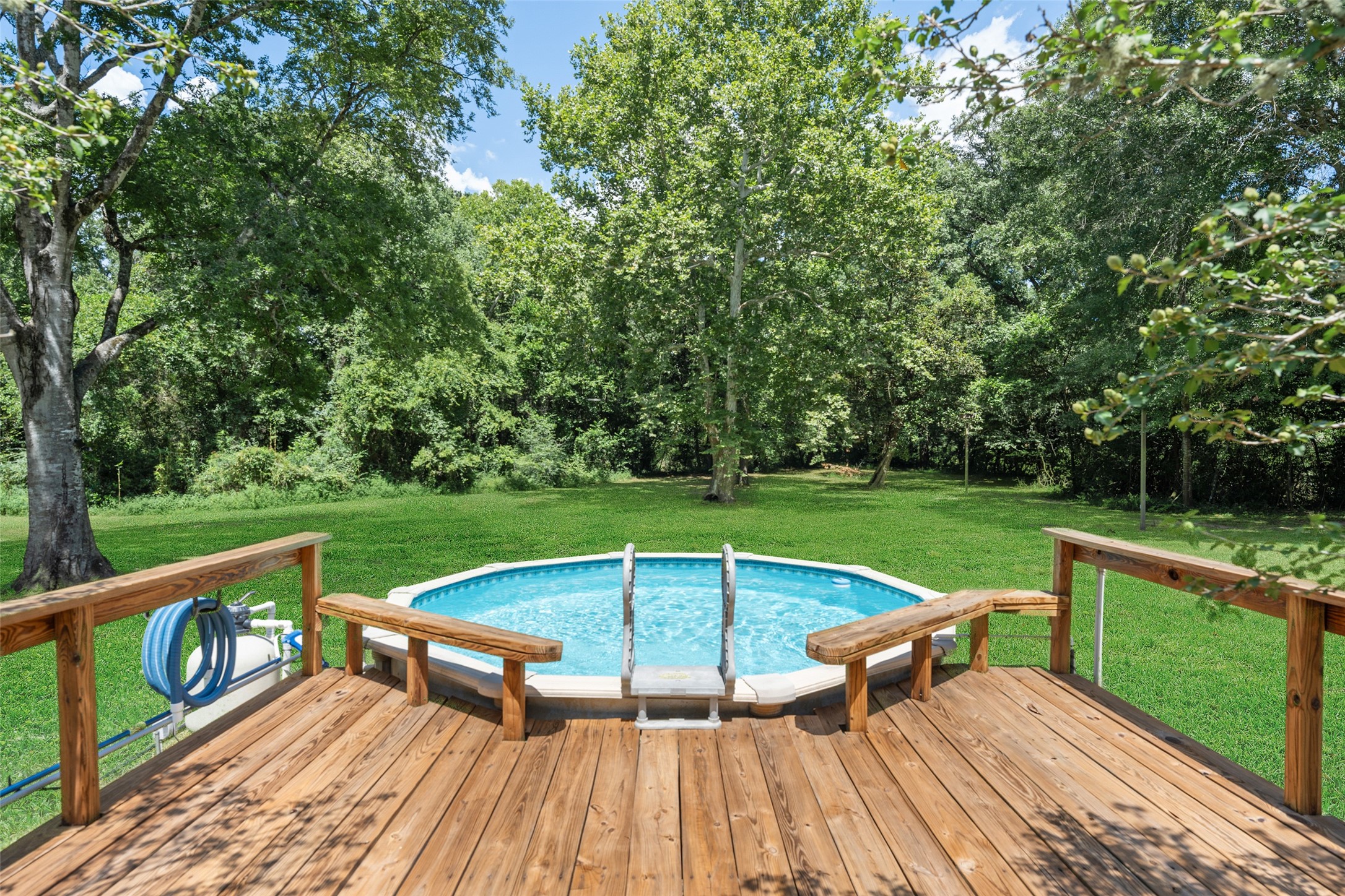 10291 Hart Road Property Photo 4