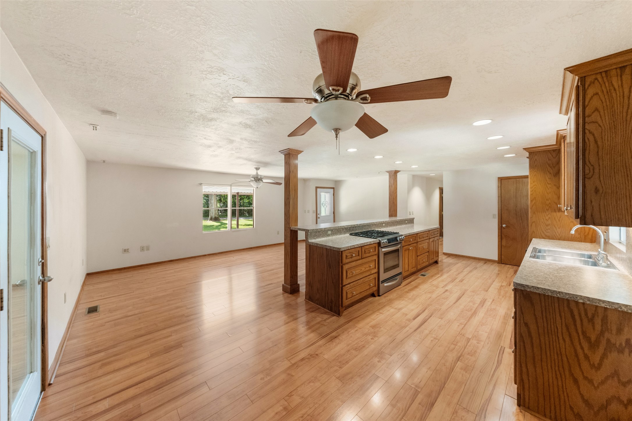 10291 Hart Road Property Photo 16