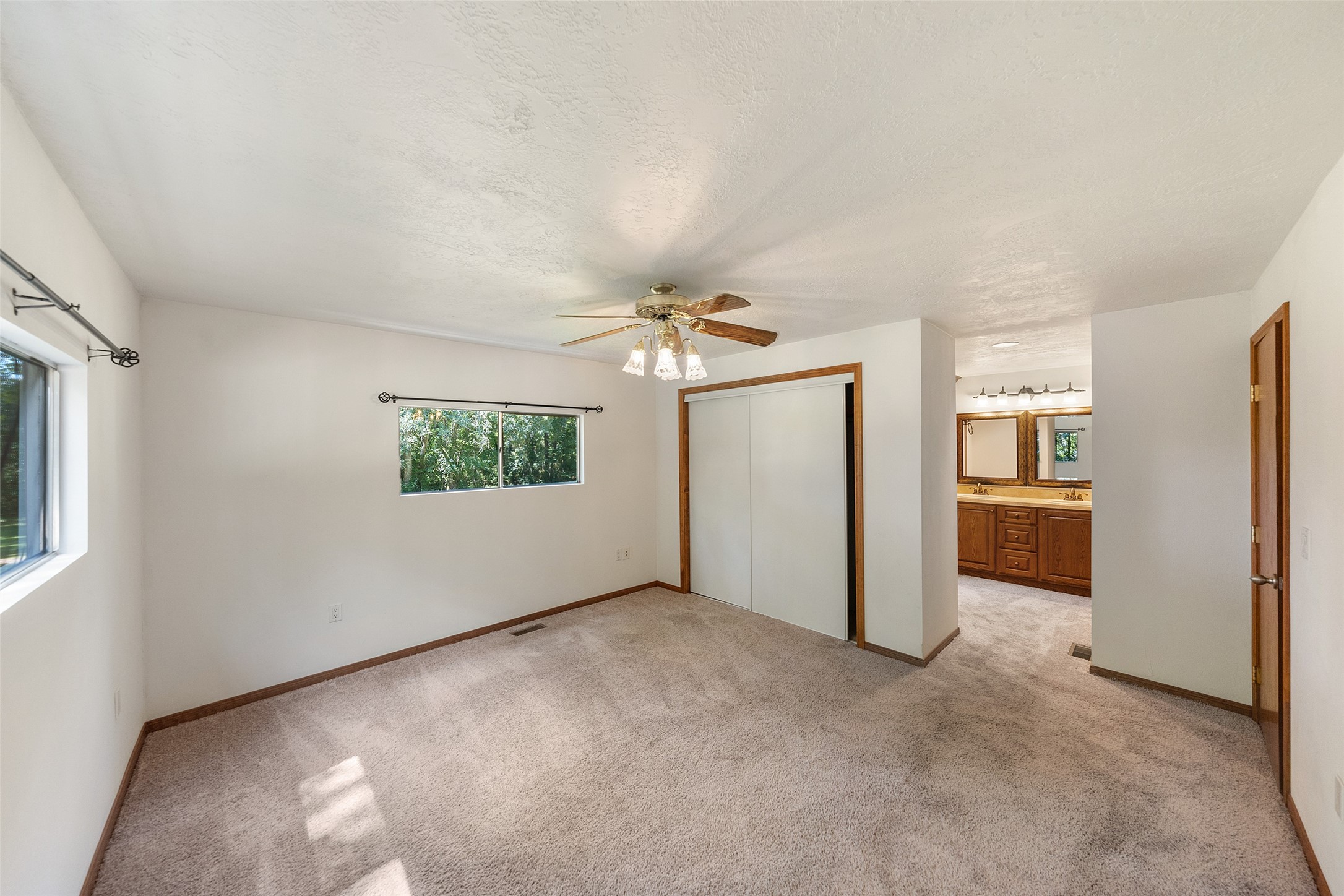 10291 Hart Road Property Photo 21