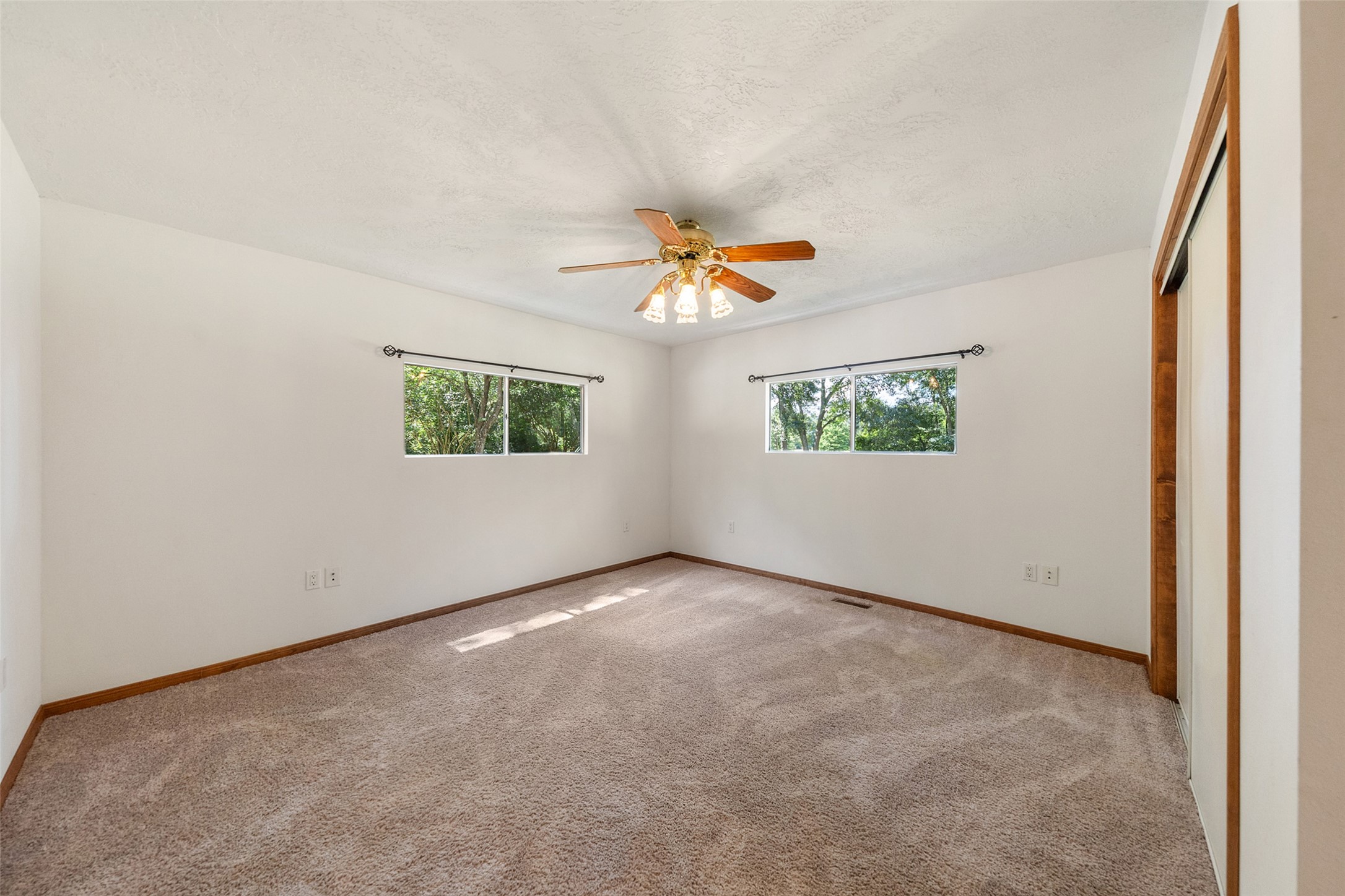10291 Hart Road Property Photo 23