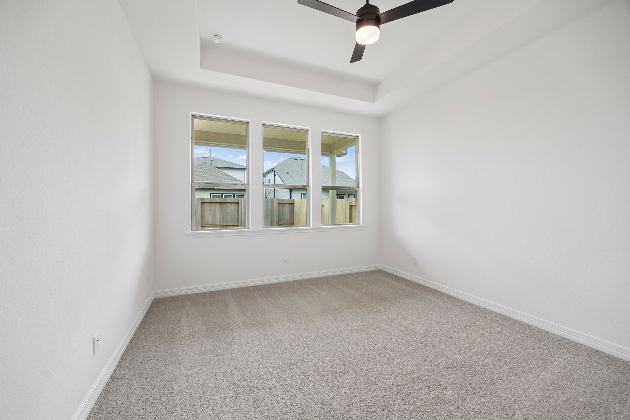 23622 Red Rowan Lane Property Photo 16