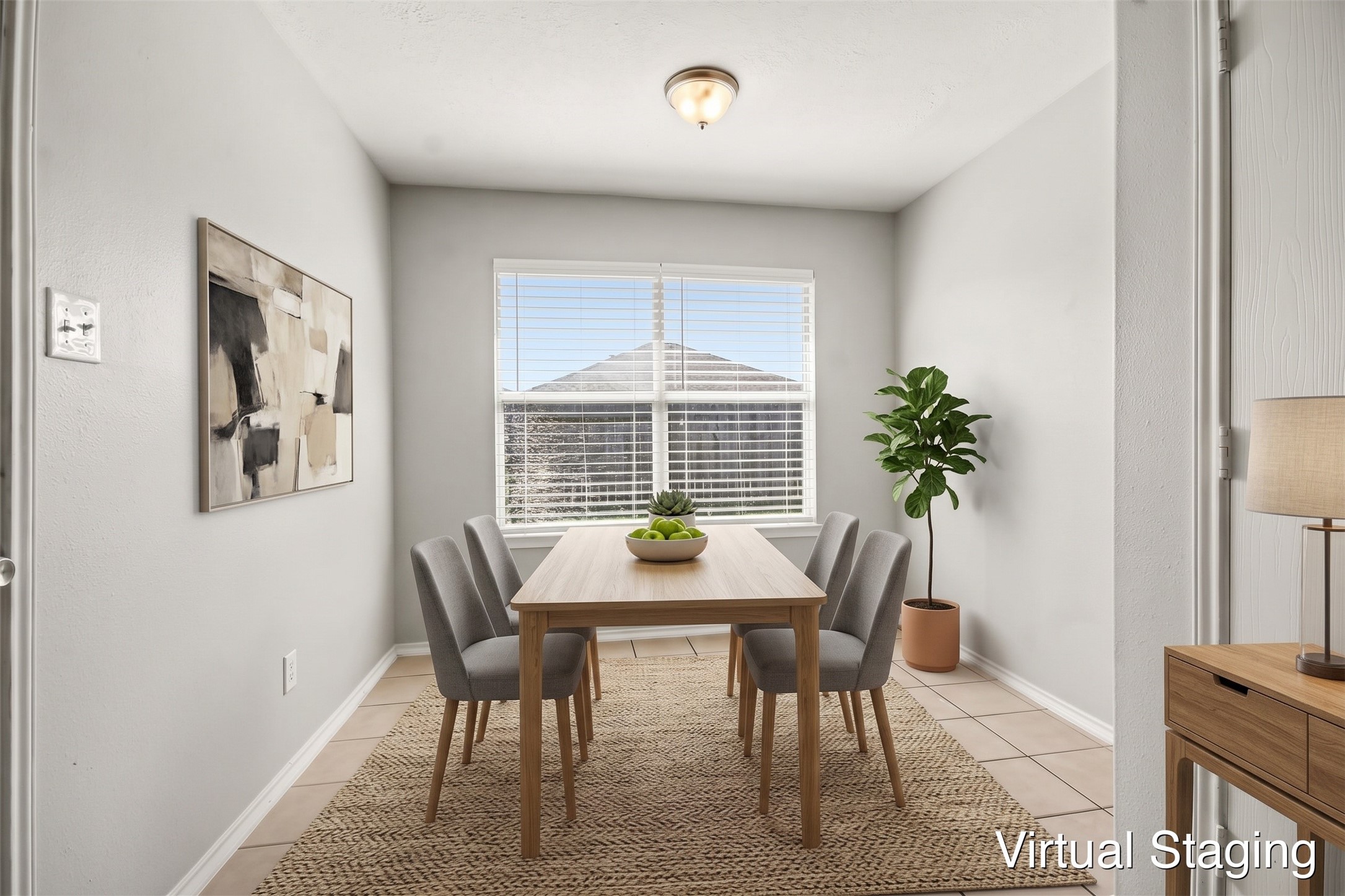 13923 Marners Court Property Photo 6