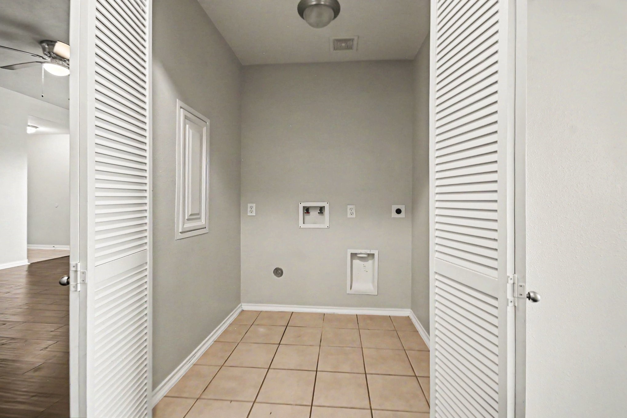 13923 Marners Court Property Photo 19