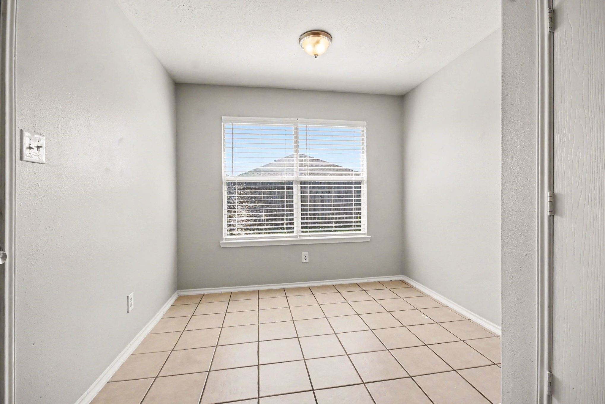 13923 Marners Court Property Photo 20