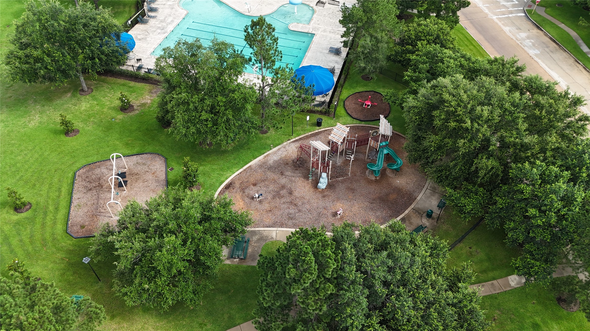 18226 Westridge Bend Lane Property Photo 32
