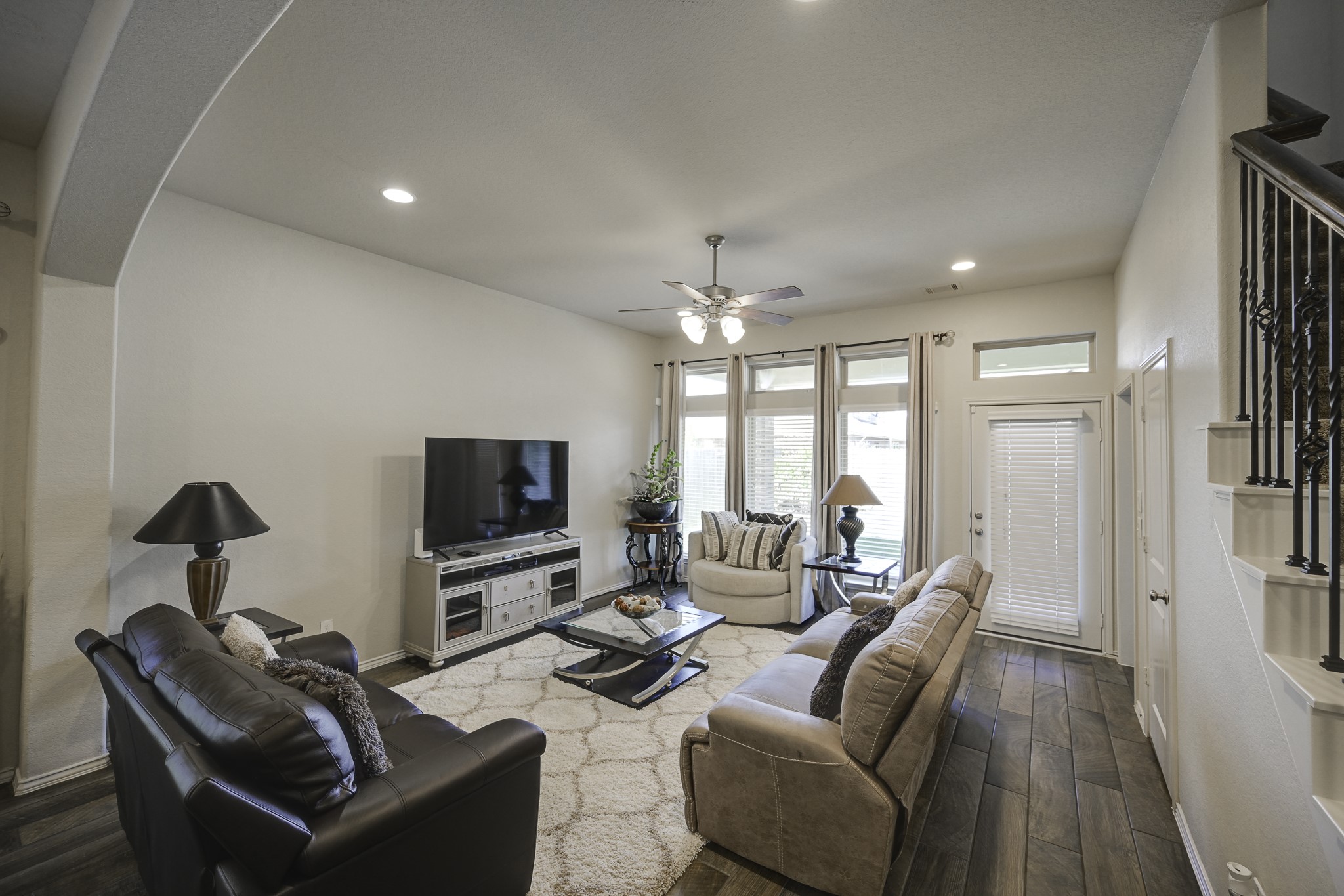 29126 Brooks Valley Drive Property Photo 8