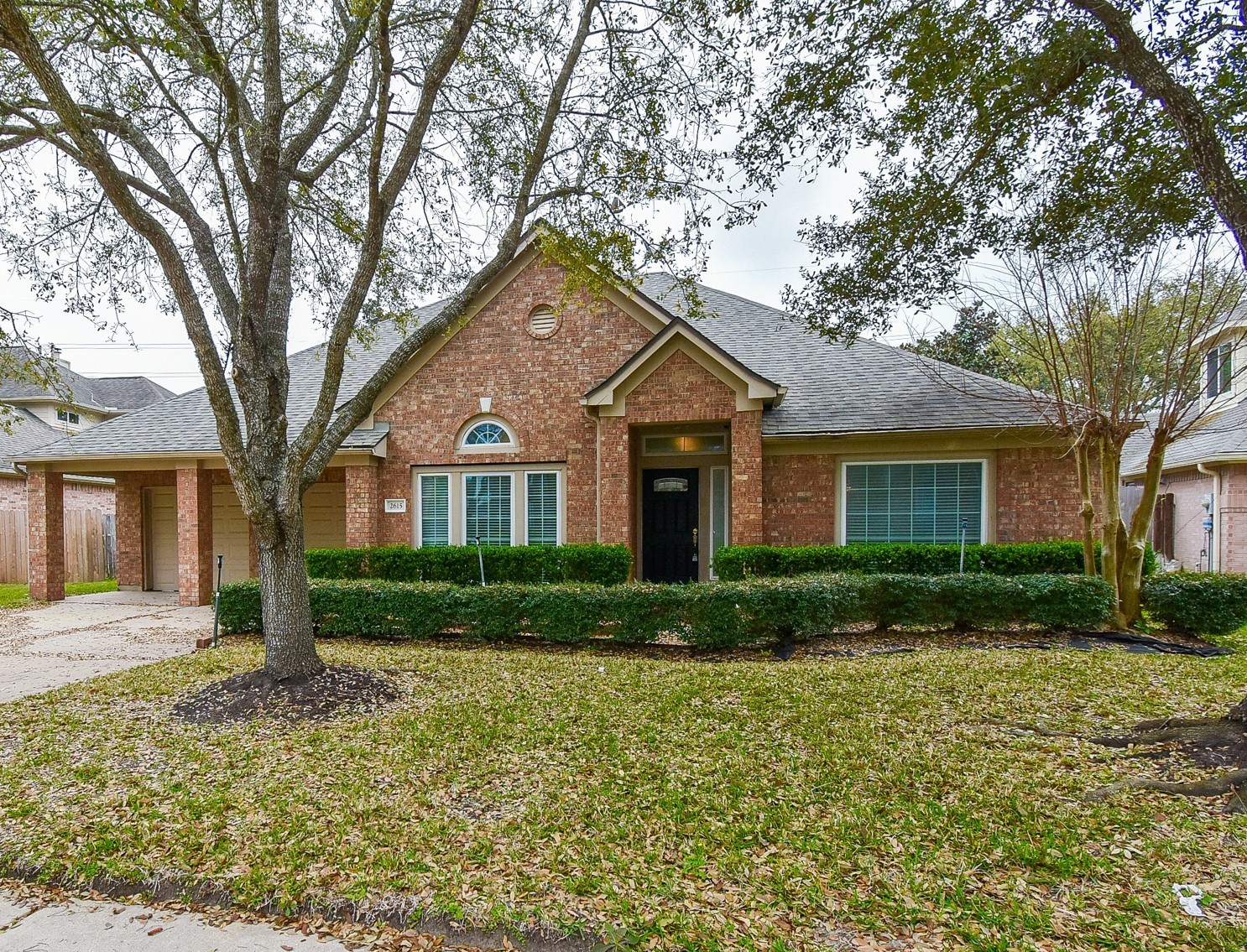 2615 Pinebend Drive Property Photo