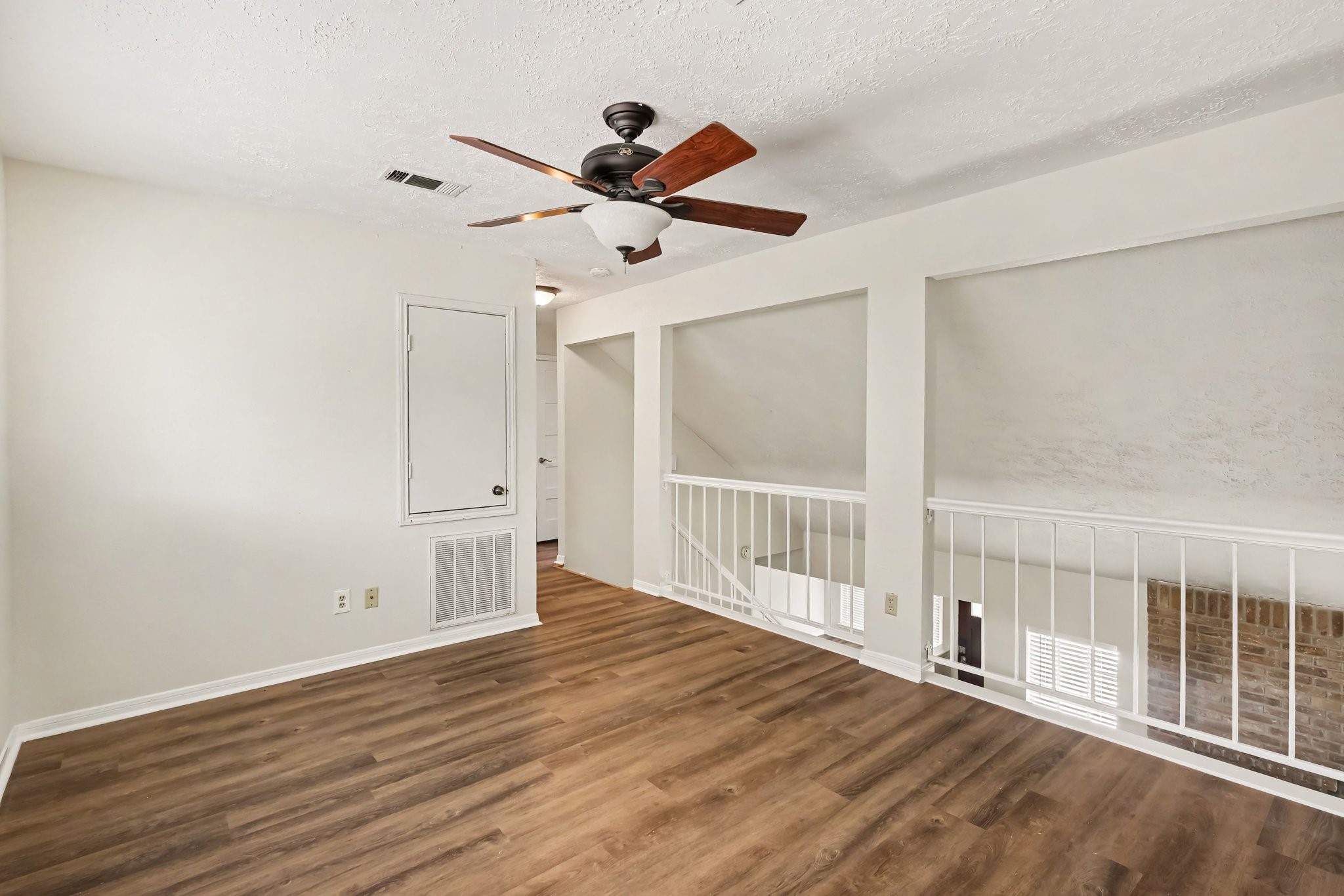 8503 Grove Park Drive Property Photo 19