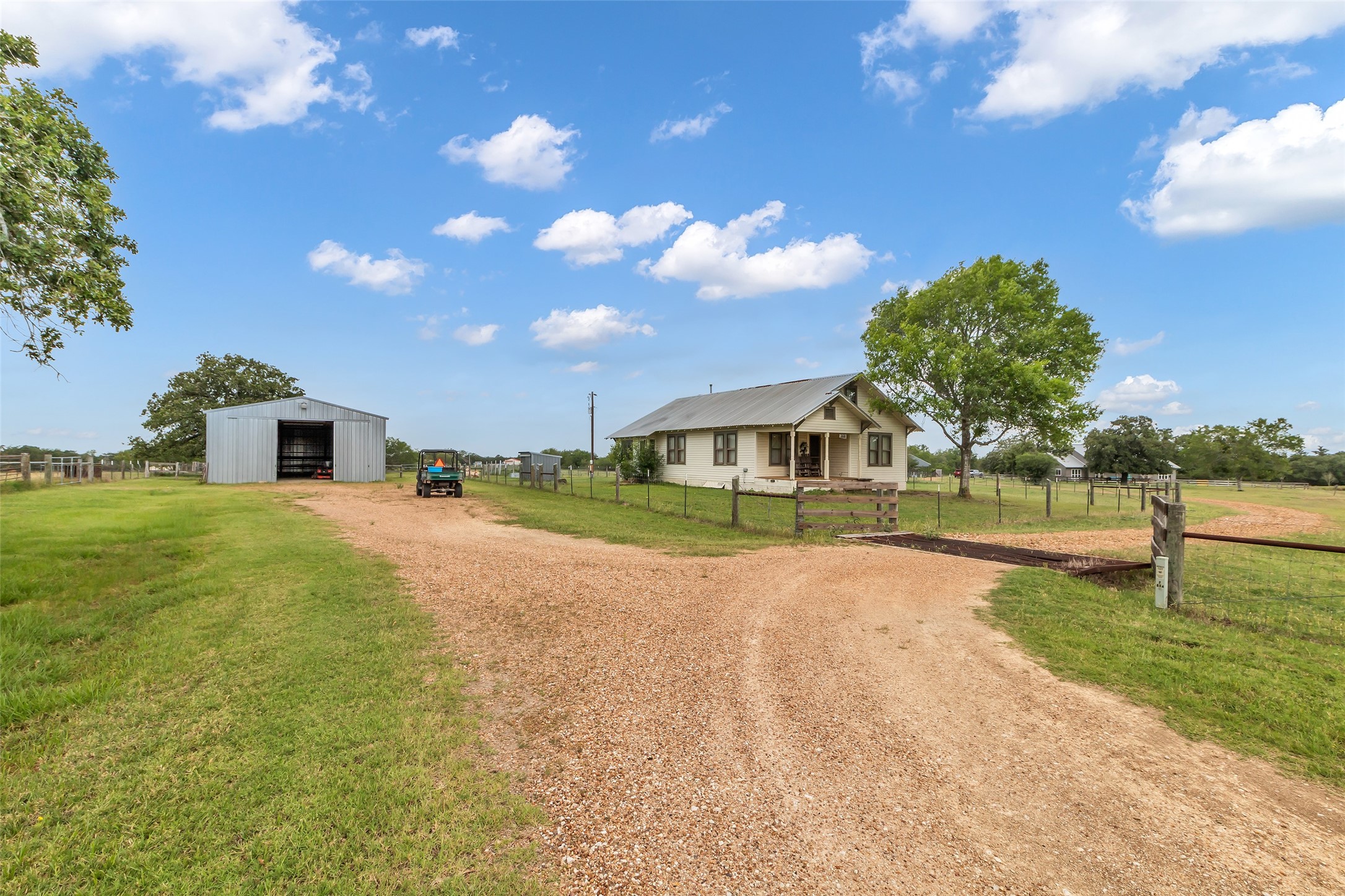 3738 E Parker Road Property Photo 26