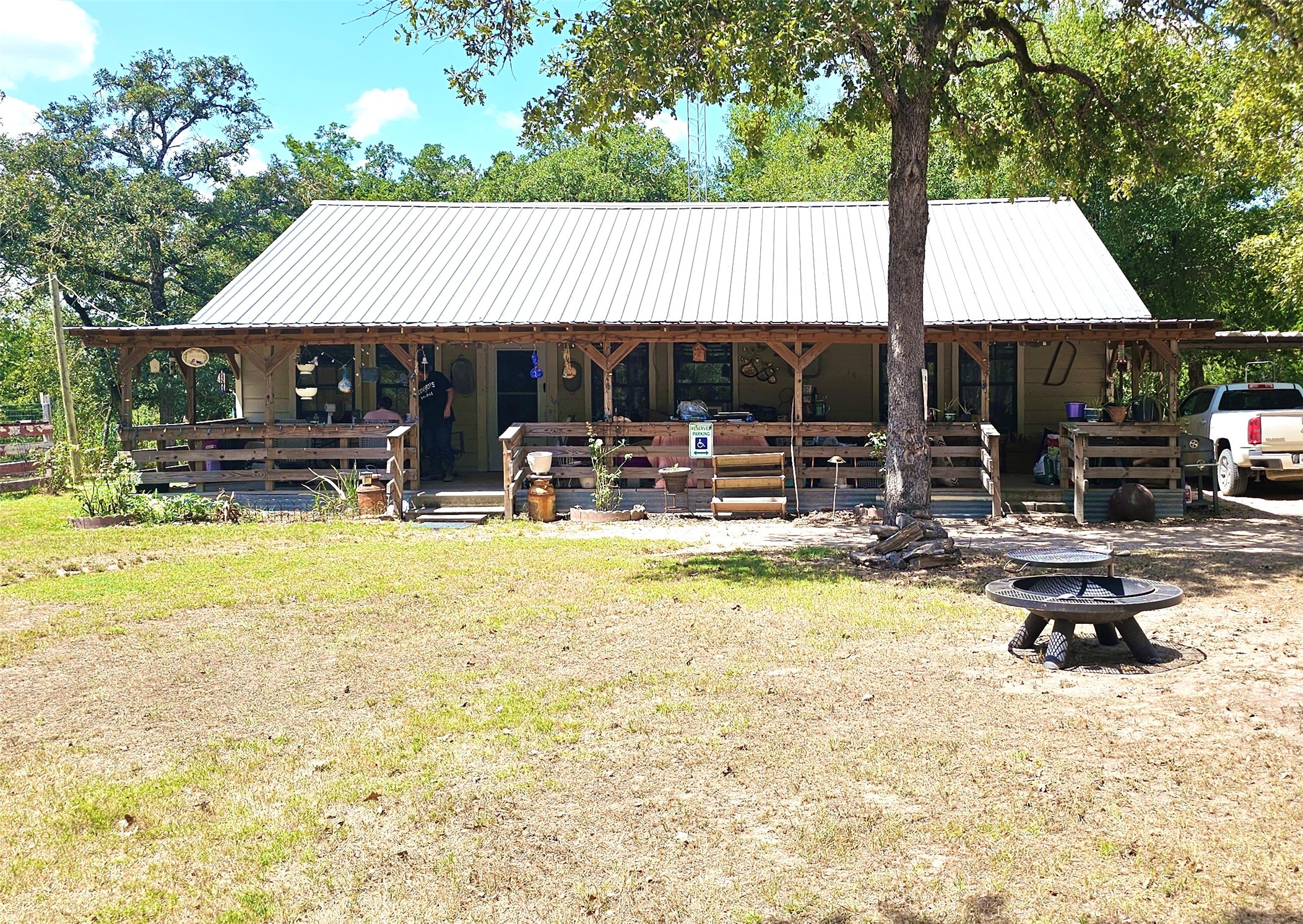 7705 County Road 342 Property Photo 3