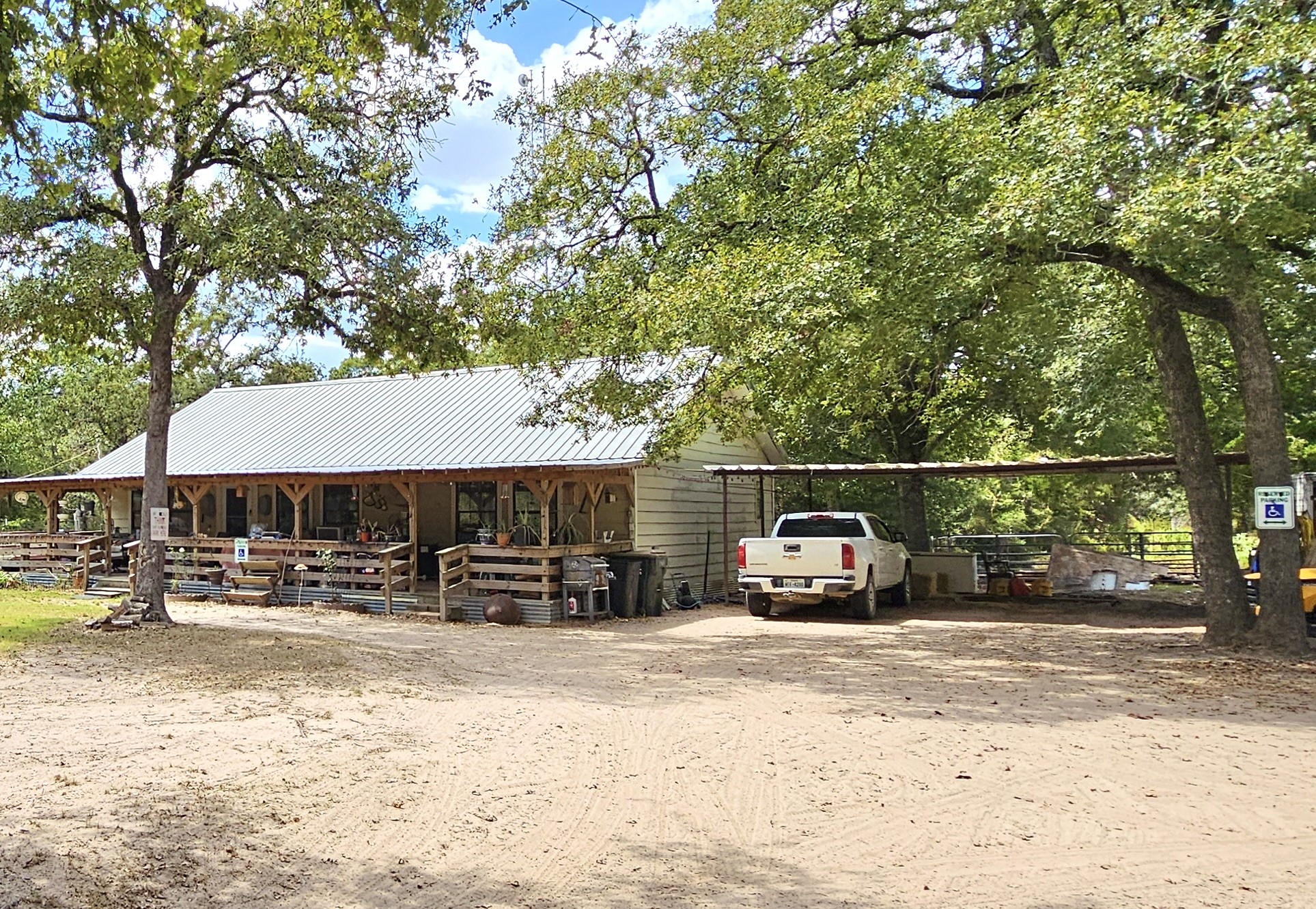 7705 County Road 342 Property Photo 11