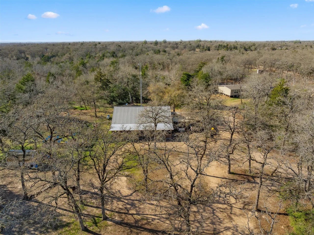 7705 County Road 342 Property Photo 15