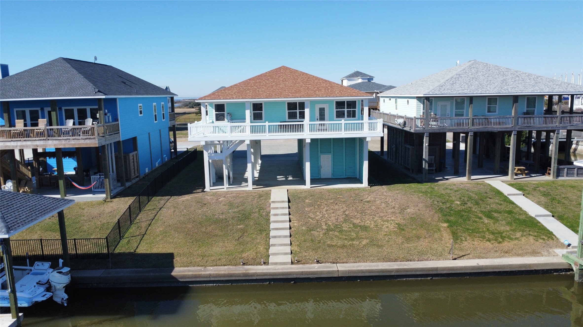 2120 Laguna Harbor Cove Boulevard Property Photo 4