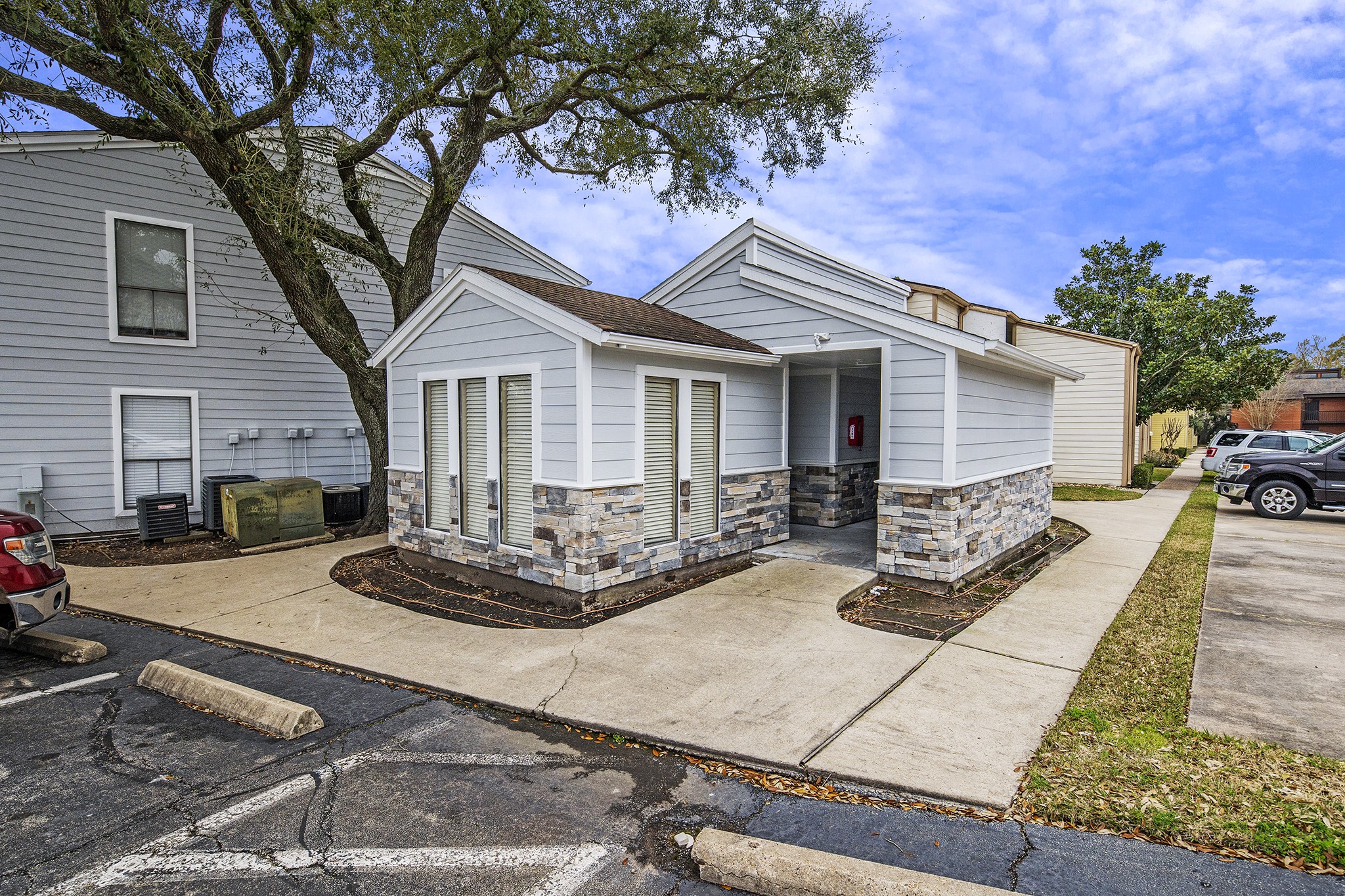 13151 Walden Road 195 Property Photo 35