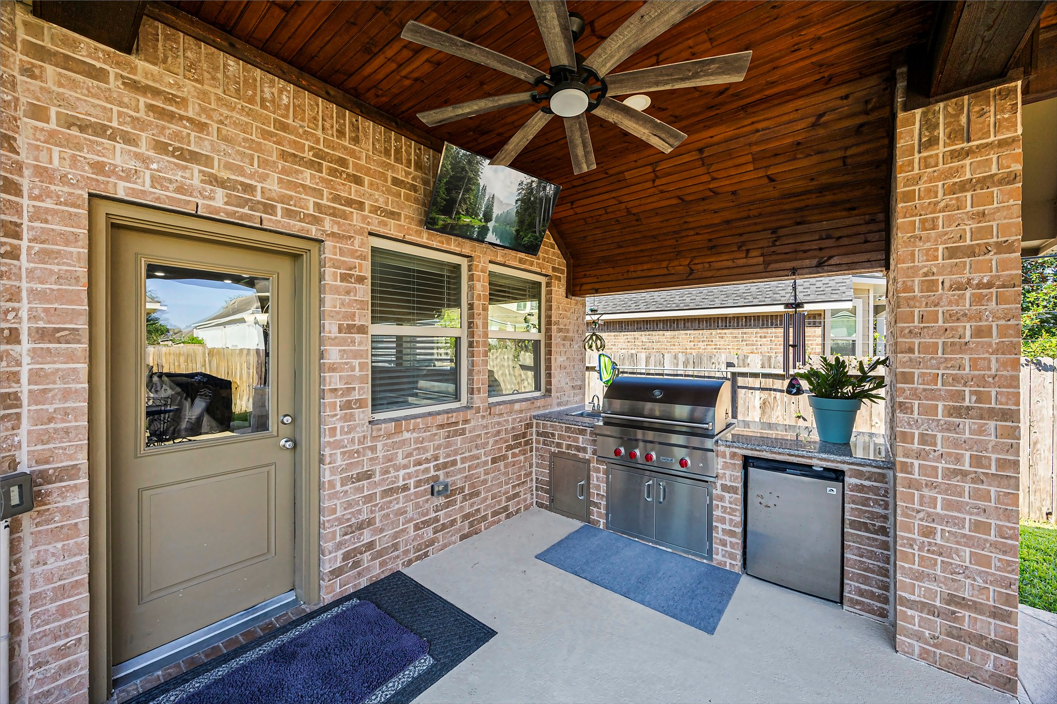 3306 Asbury Glen Court Property Photo 5