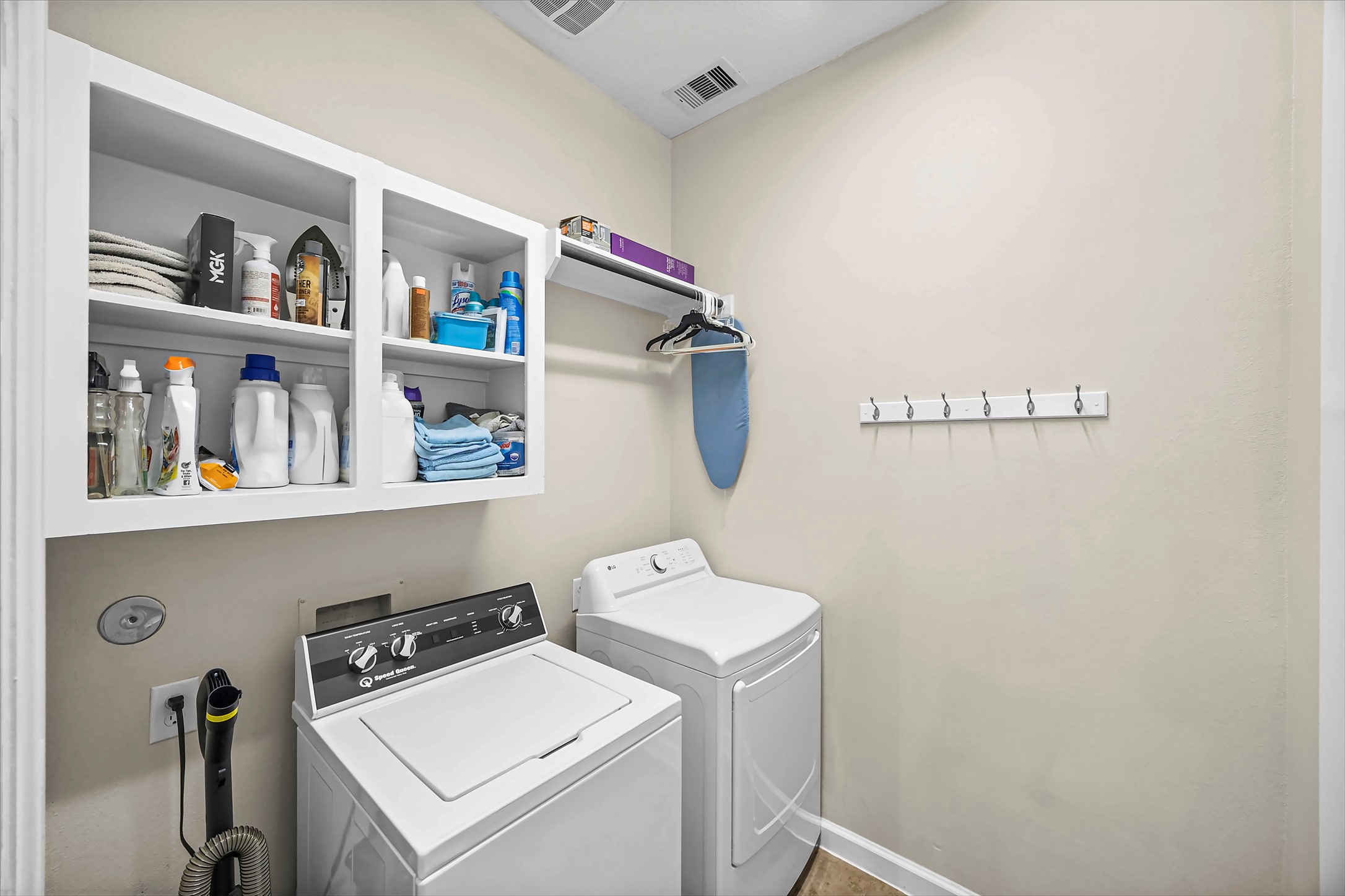 3306 Asbury Glen Court Property Photo 24