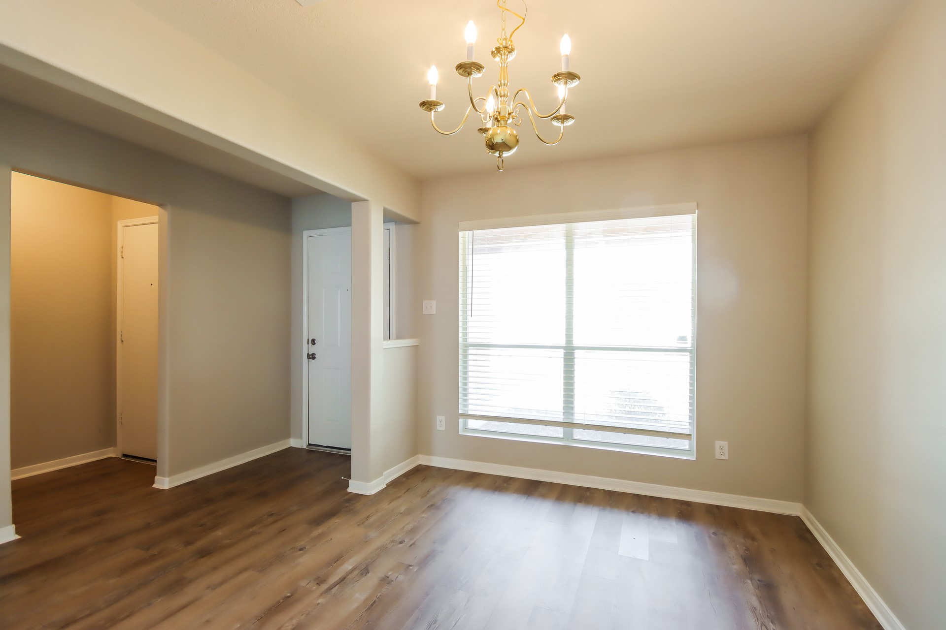 16941 Wren Hill Street Property Photo 5