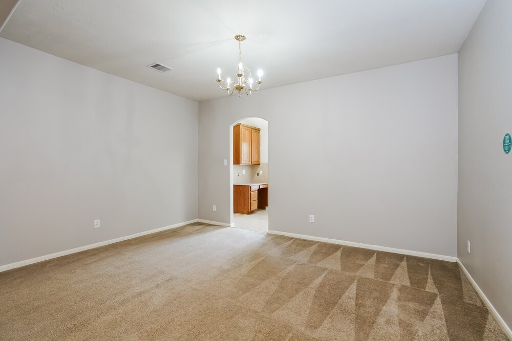 26019 Chapman Falls Drive Property Photo 6