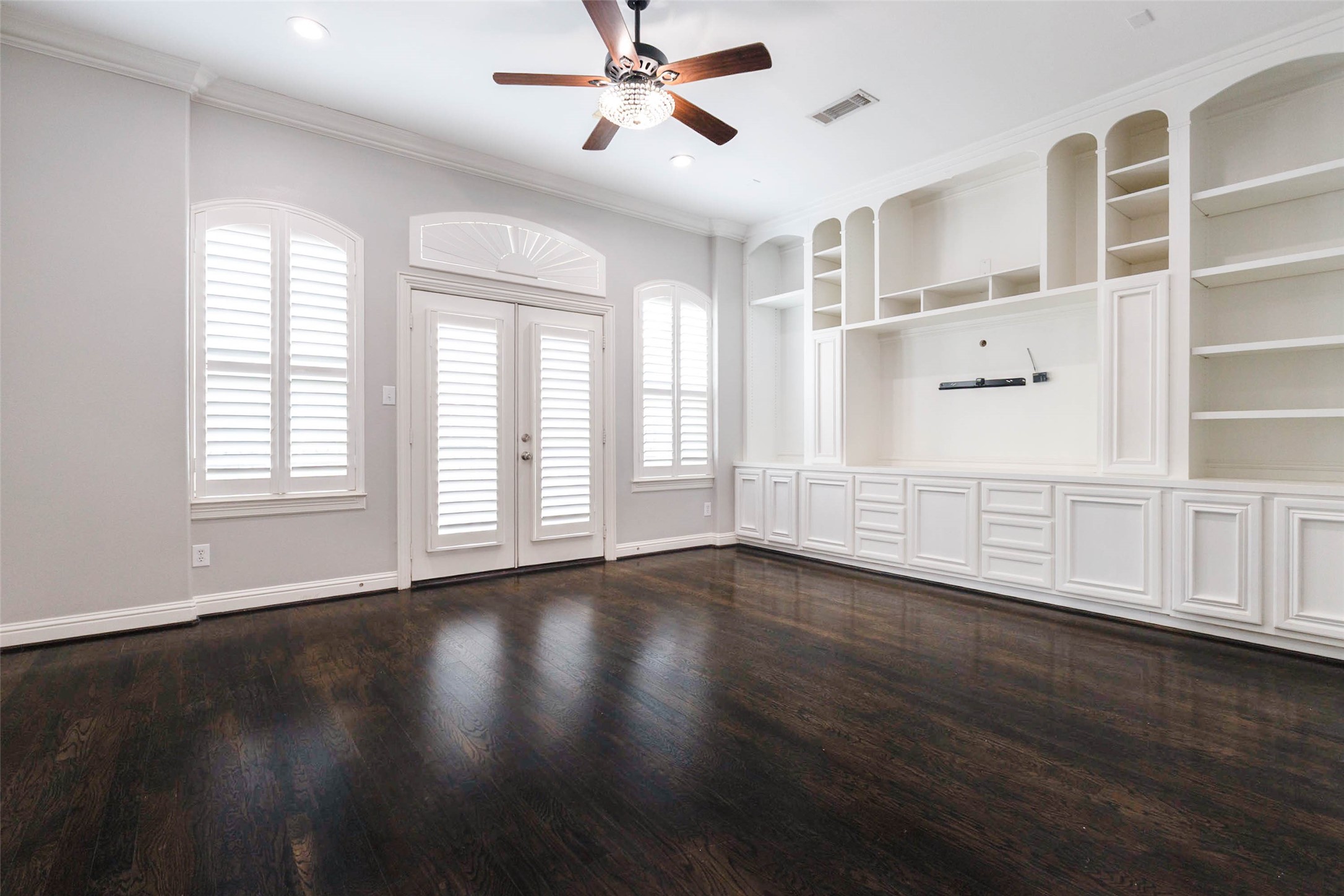 12 Versante Court Property Photo 8