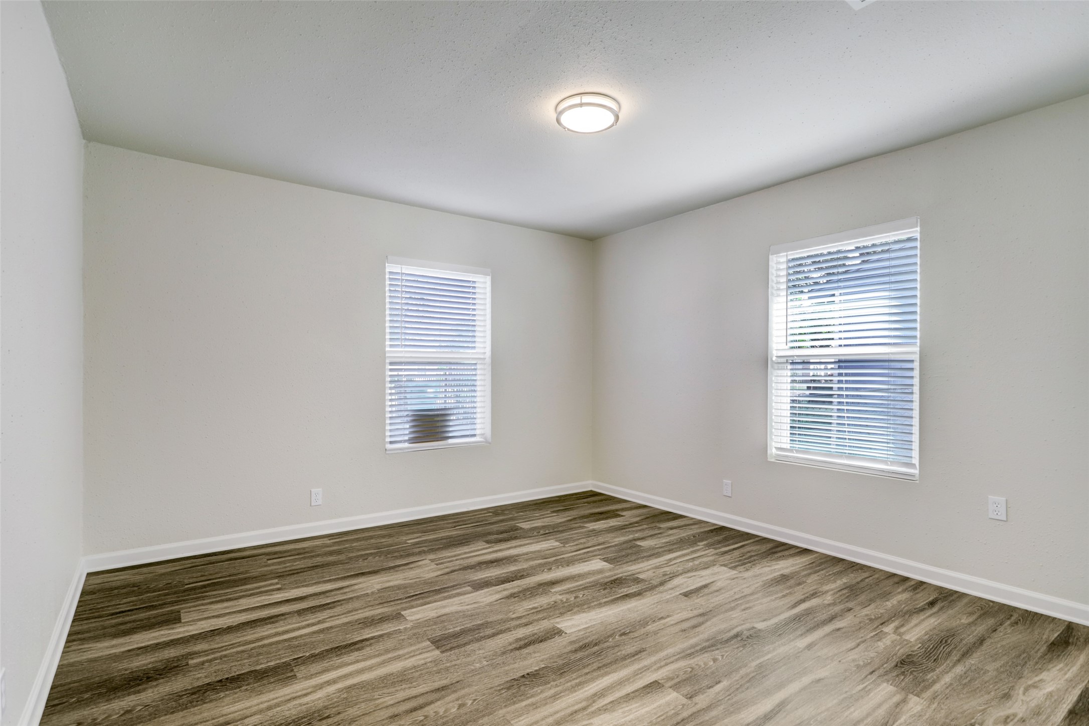 3918 Cosby Street Property Photo 4