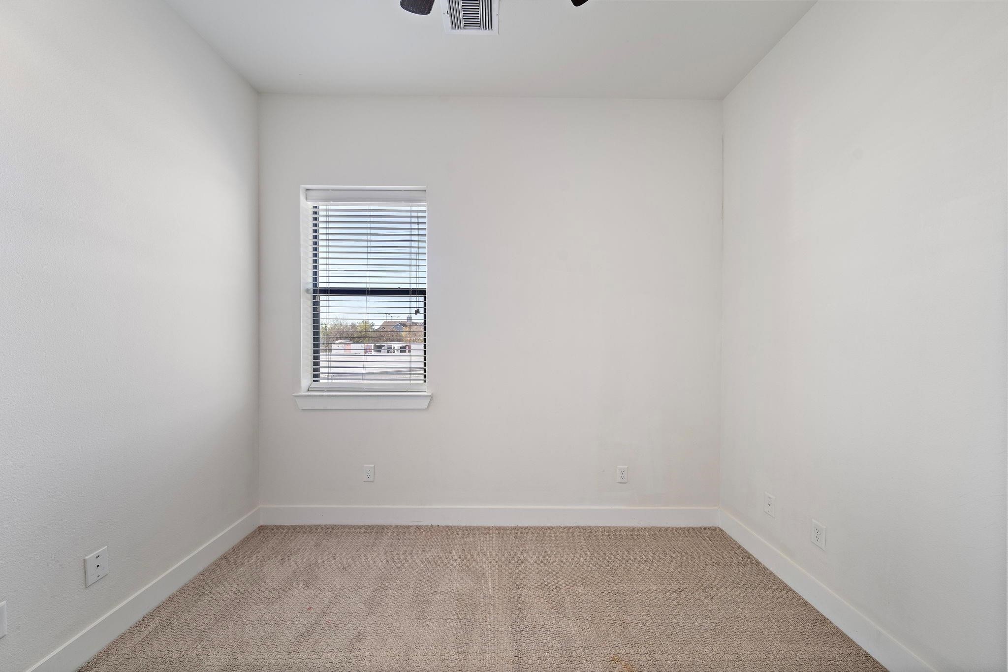 2928 Alice Street Property Photo 25